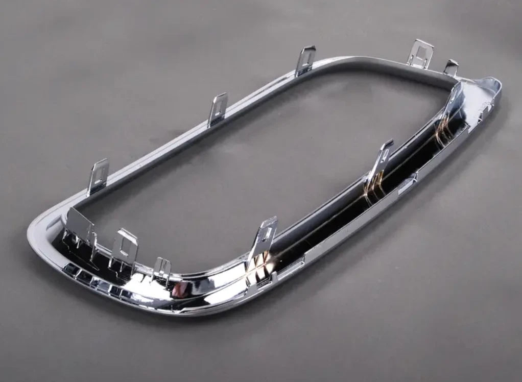 NEW BMW 7 E65, E66, E67 FRONT LEFT GRILLE TRIM RING 7032105 51137032105 ORIGINAL