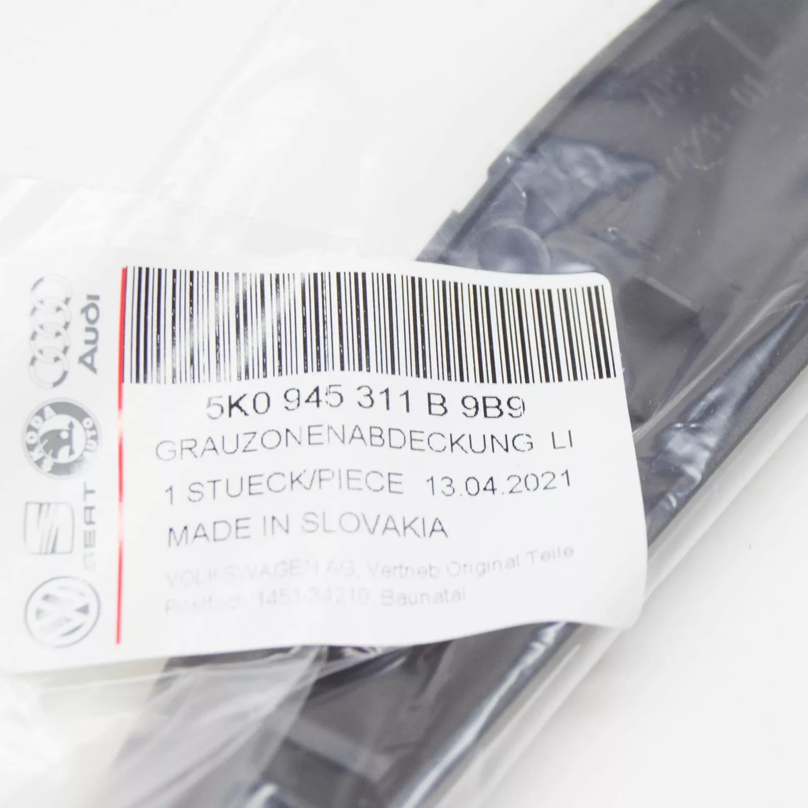 NEW VW GOLF VI 5K MK6 REAR LEFT INNER TAIL LIGHT TRIM 5K0945311B9B9 ORIGINAL