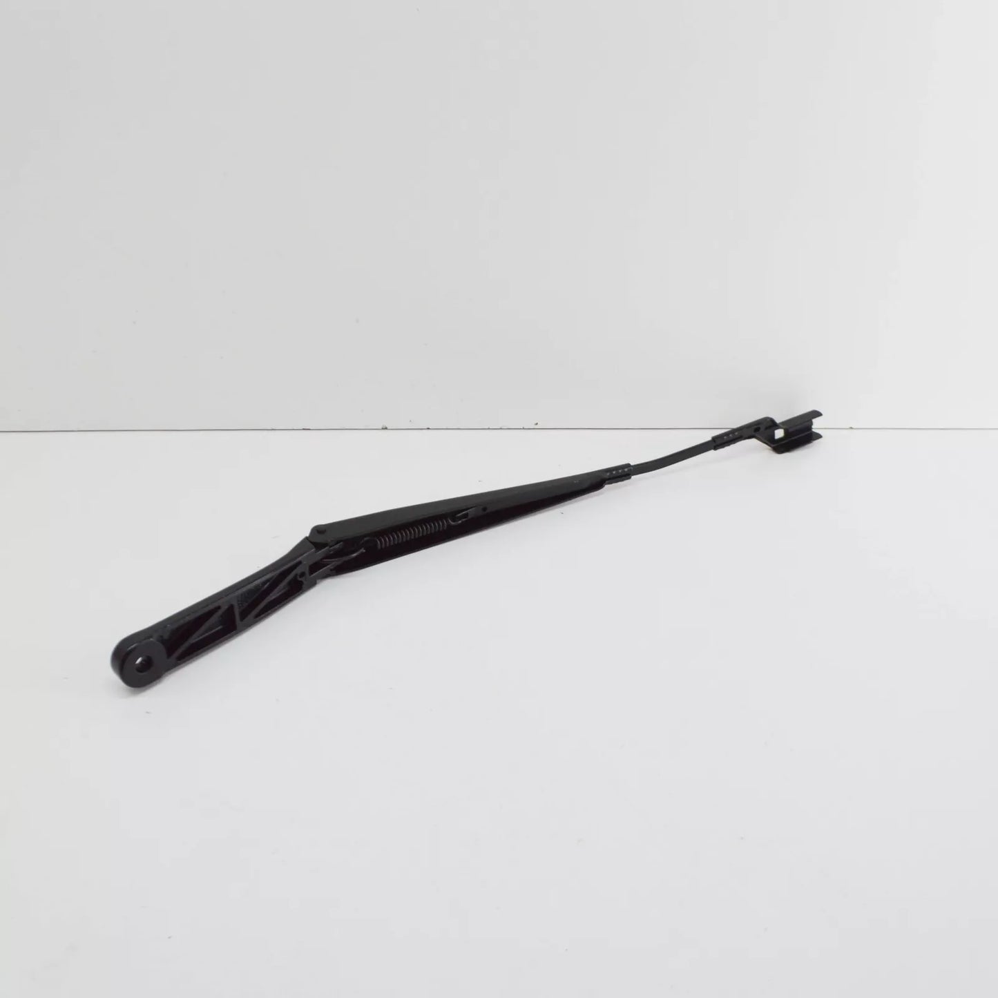 NEW VW PASSAT B6 3C2 FRONT WIPER BLADE ARM RHD 3C2955410C ORIGINAL