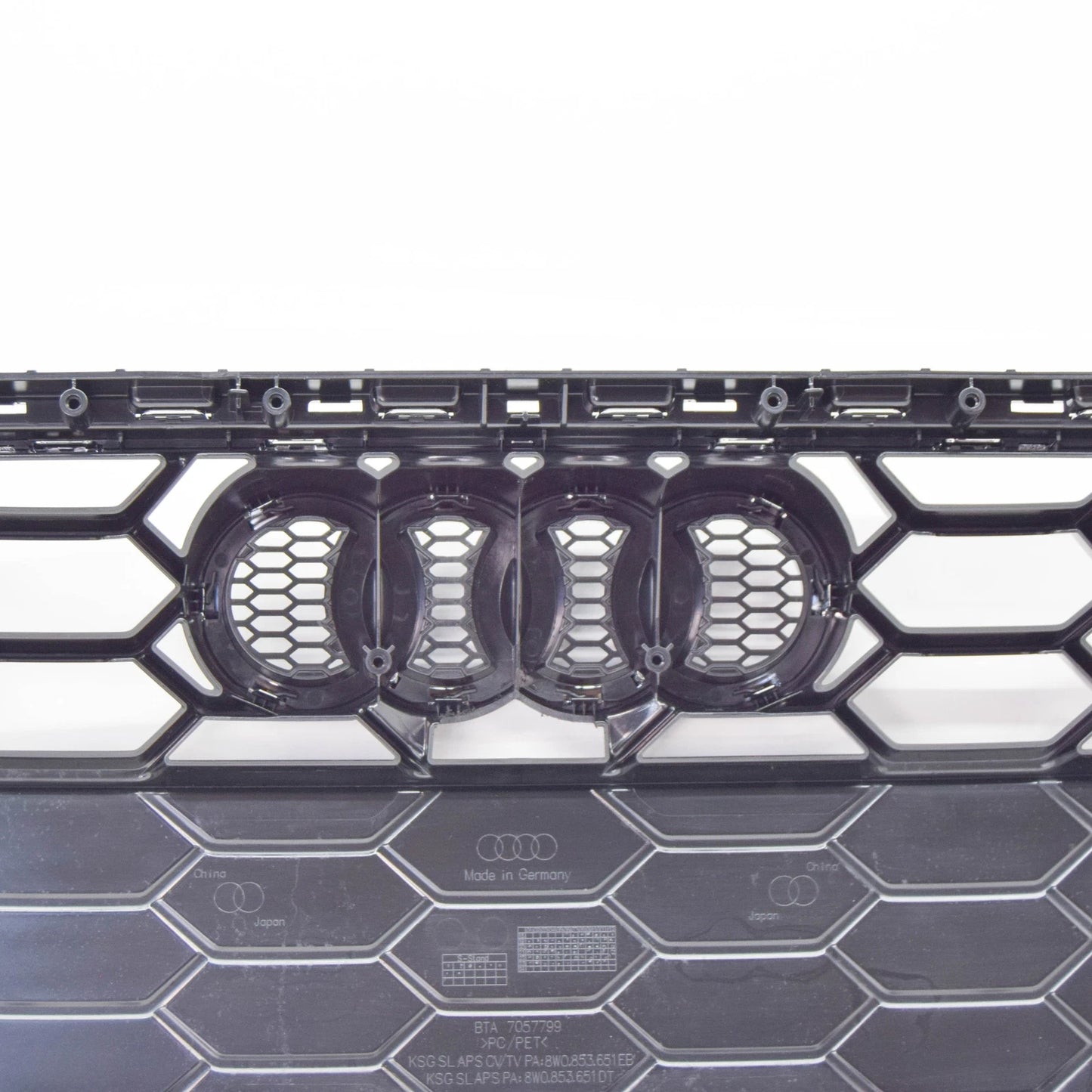 NEW AUDI A4 AVANT B9 RADIATOR GRILLE 8W0853651EBRN4 8W0853651EB RN4 ORIGINAL