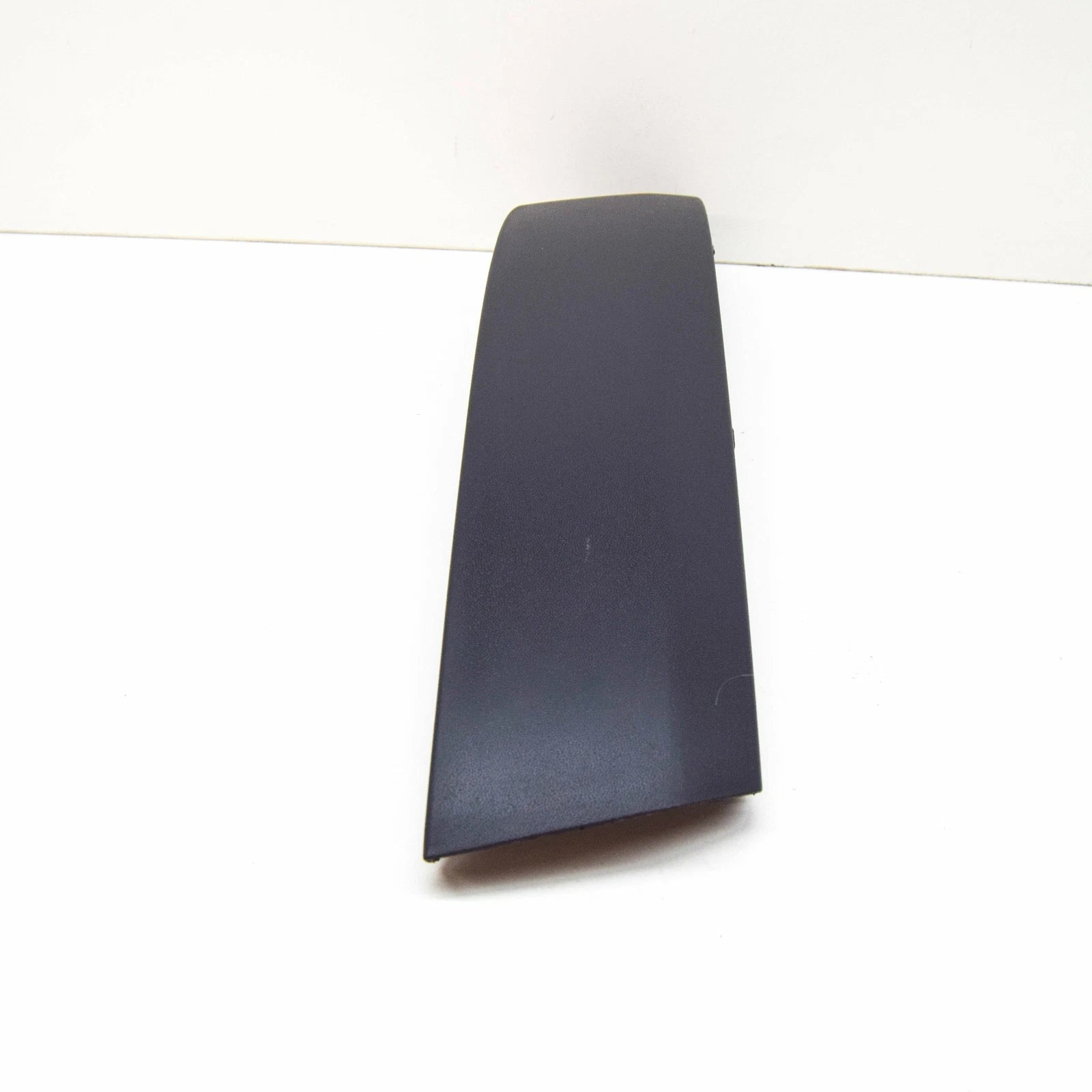 NEW VW TRANSPORTER T5 FRONT RIGHT BUMPER PROTECTIVE STRIP 7H08077187G9