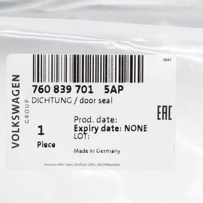 NEW VW TOUAREG CR REAR LEFT OUTER DOOR SEAL 7608397015AP ORIGINAL