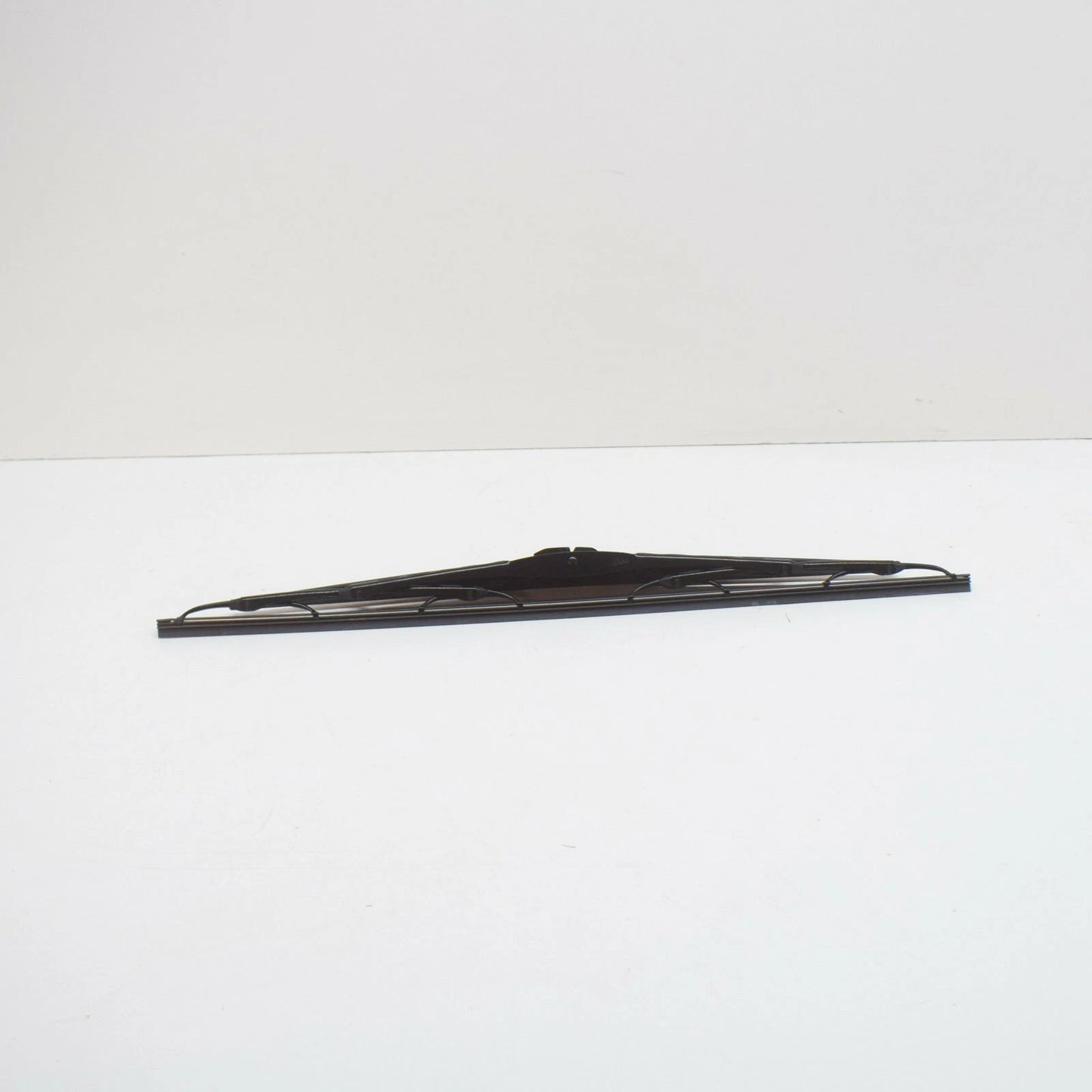 NEW VW BORA 1J6 FRONT WINDSCREEN WIPER BLADES 1J0998003