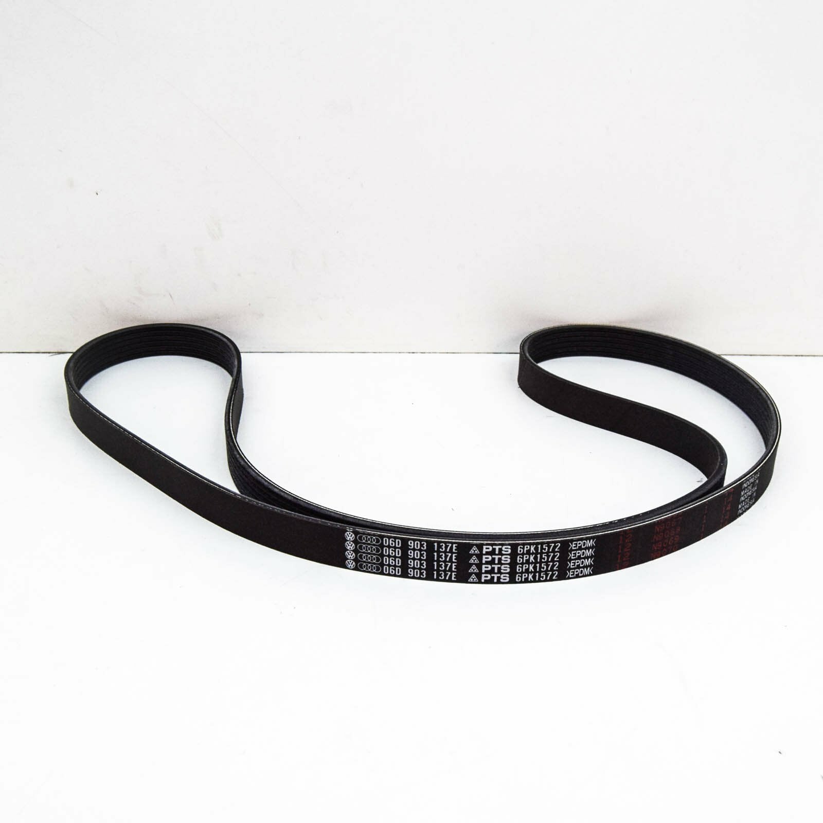 NEW AUDI A4 B6 ACCESSORY POLY V-BLET 06D903137E ORIGINAL