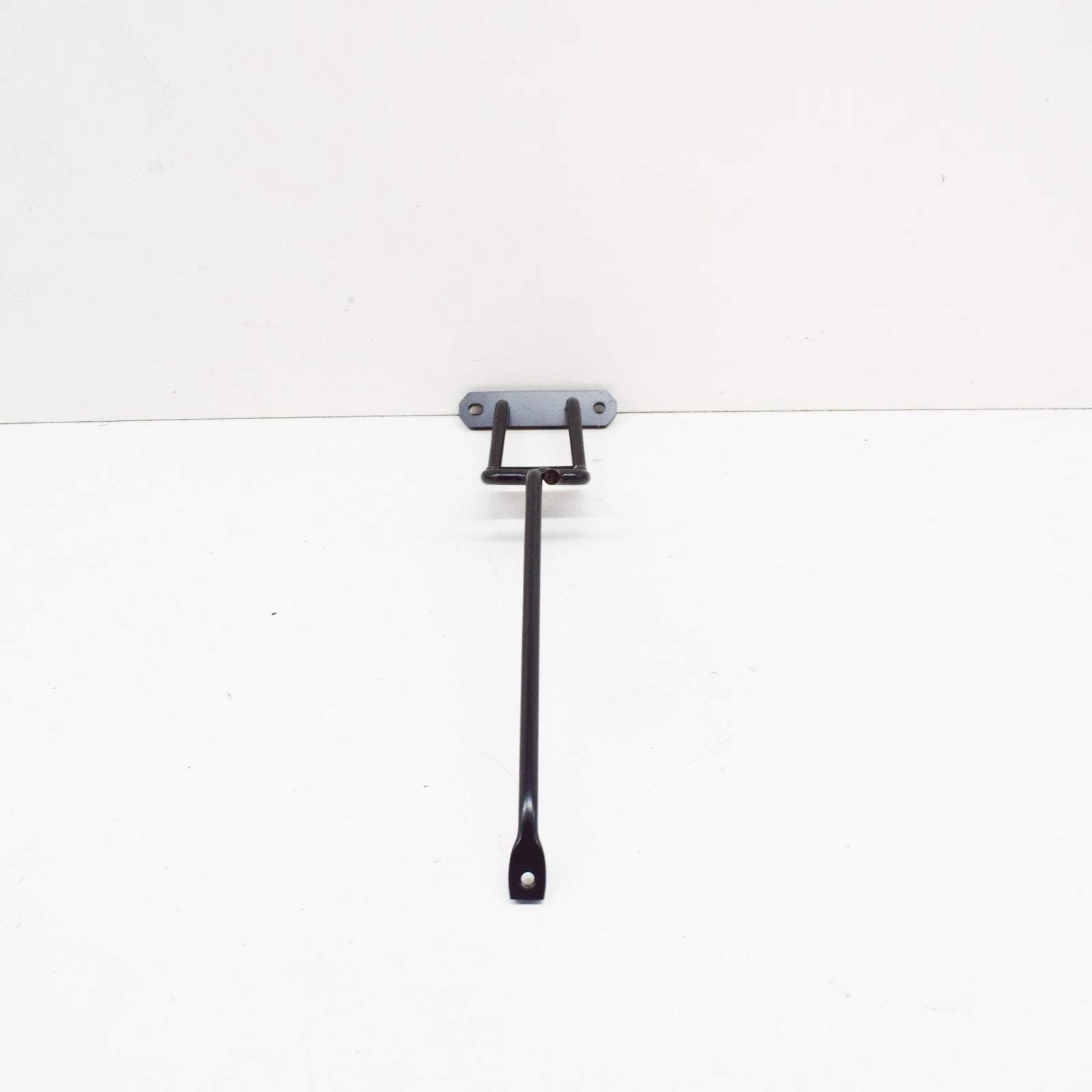 NEW BMW 3 E90 ENGINE HOOD CATCH BRACE 7116693 51647116693 ORIGINAL