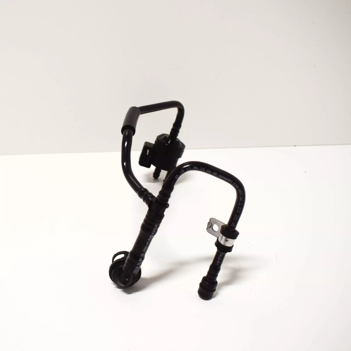 NEW AUDI Q3 8U PURGE VAPOR CANISTER VALVE 06J133781CE 2.0TFSI