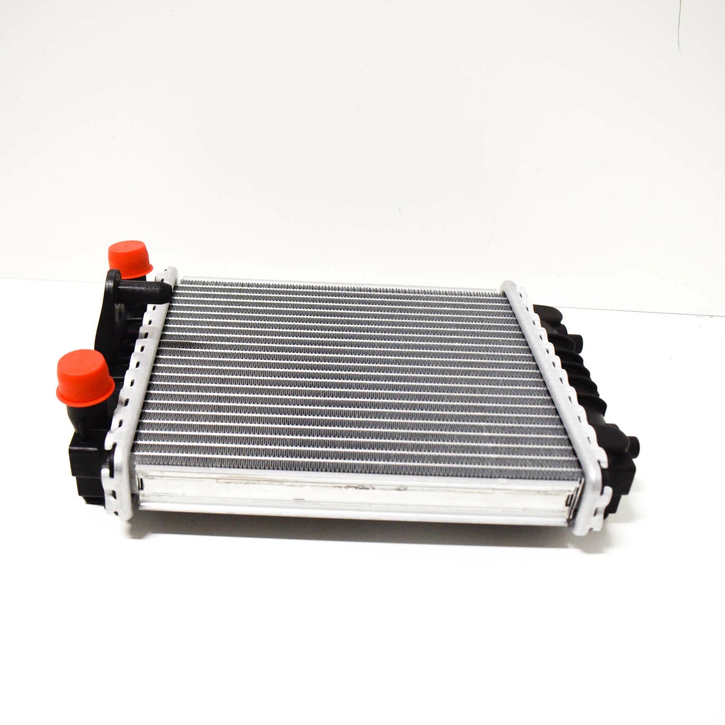 NEW VOLKSWAGEN BEETLE A5 ADDITIONAL COOLING RADIATOR 5Q0121253H ORIGINAL