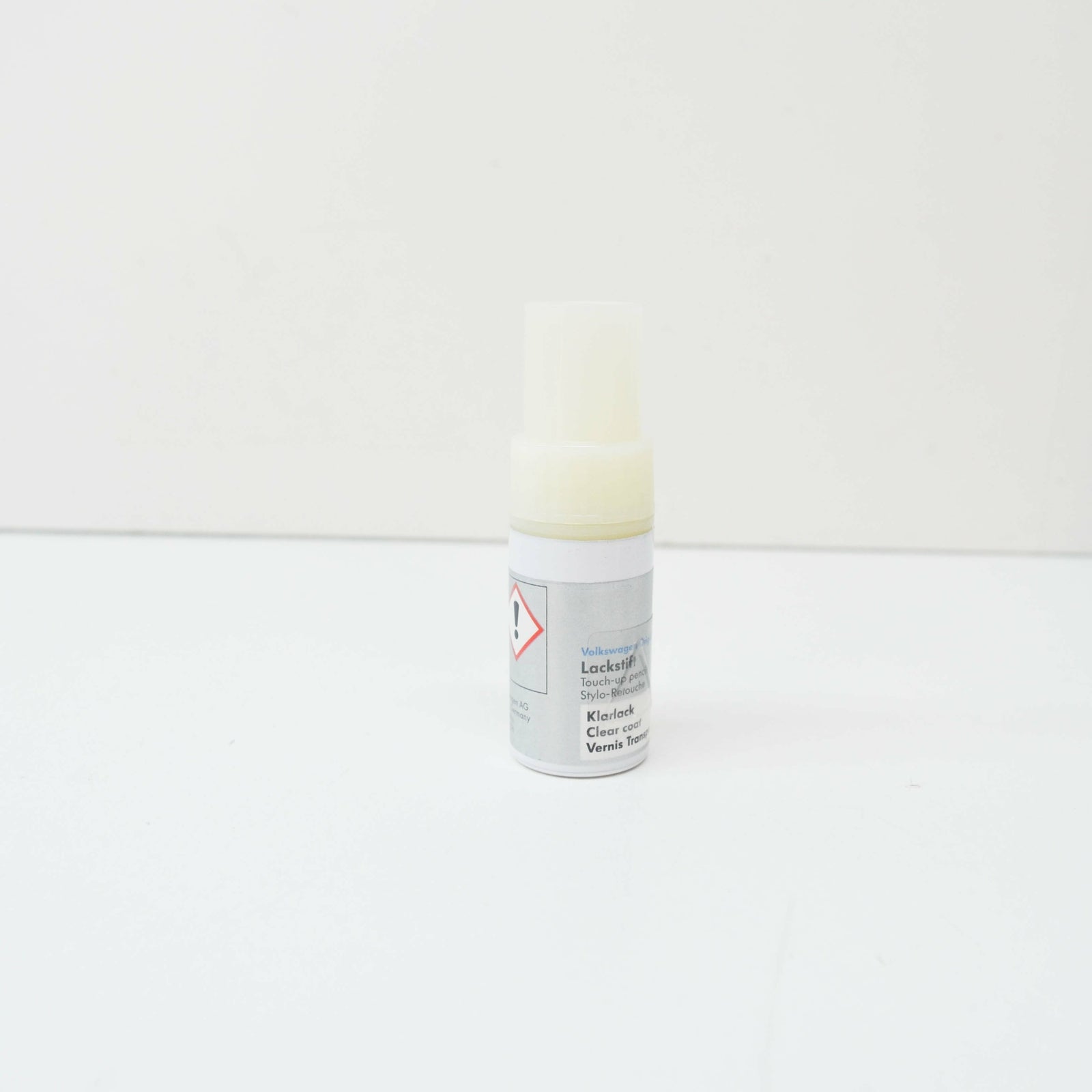 NEW AUDI/WV TOUCH-UP METALLIC BASE AND CLEAR VARNISH LST0M2A8X 2016 ORIGINAL