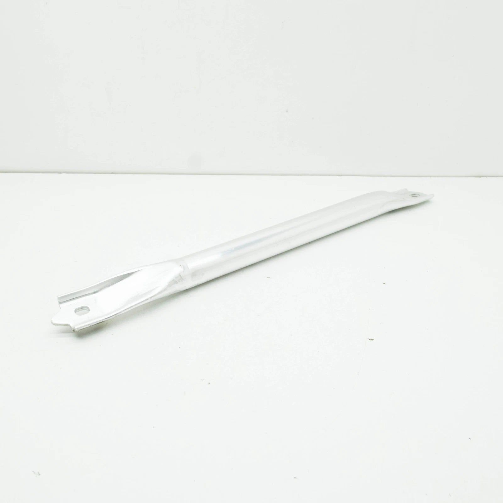 NEW BMW 6 GRAN TURISMO G32 FRONT END BODY BRACE 51617377837 ORIGINAL