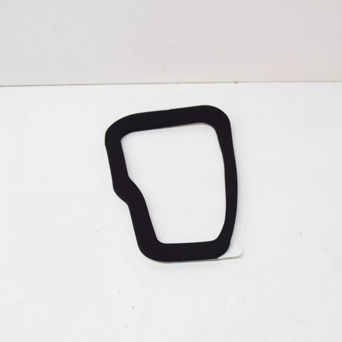 NEW VW GOLF MK7 REAR RIGHT INNER TAIL LIGHT SEAL 5G0945192 ORIGINAL