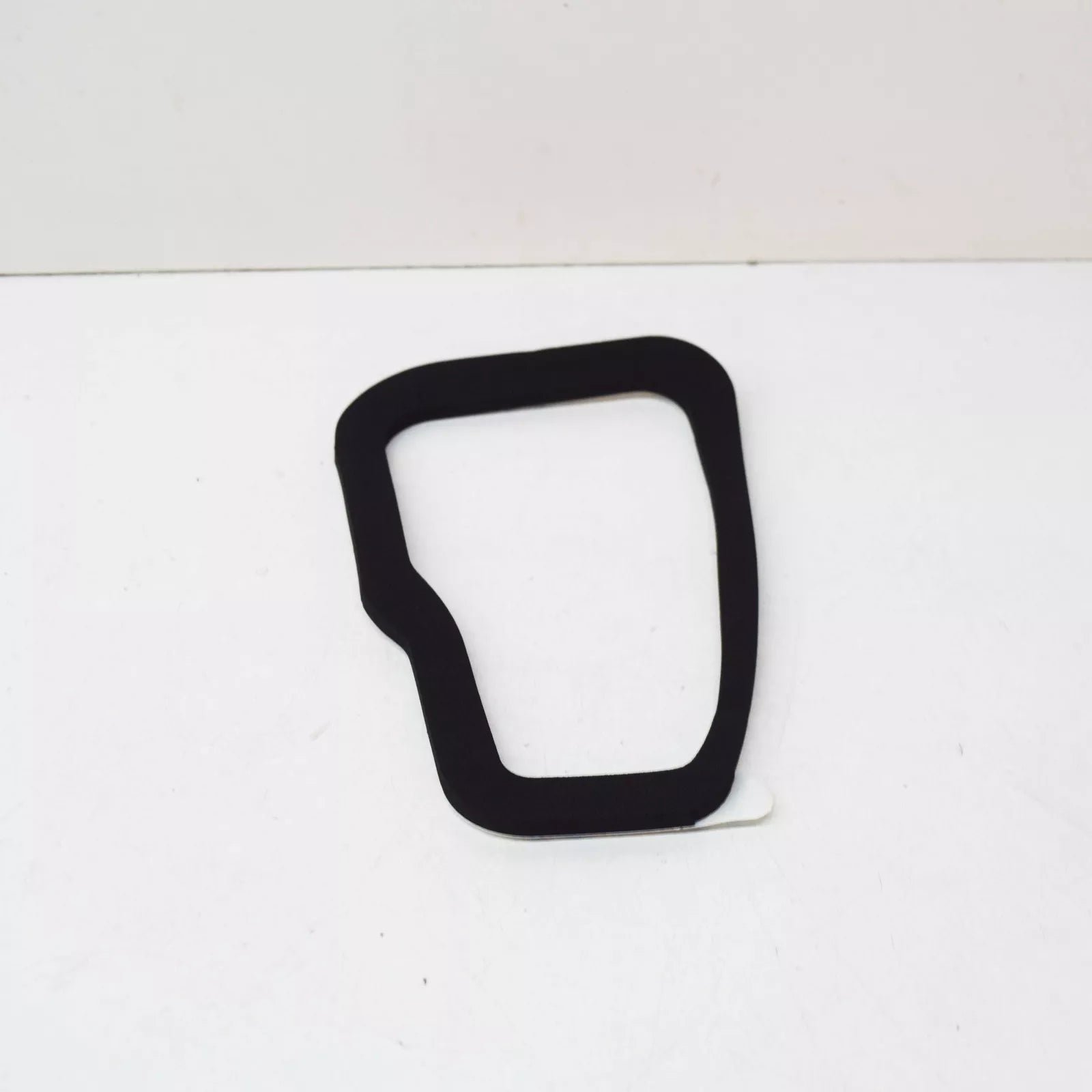 NEW VW GOLF MK7 REAR RIGHT INNER TAIL LIGHT SEAL 5G0945192 ORIGINAL