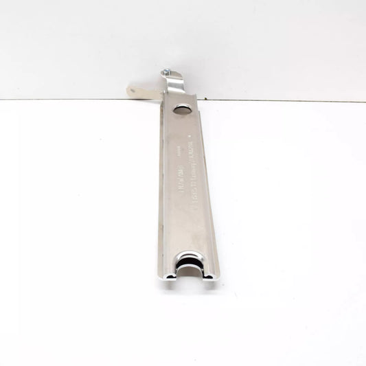 NEW BMW 1 F40 RIGHT LOWER RADIATOR SUPPORT AIR DUCT BRACKET 51747462144 ORIGINAL