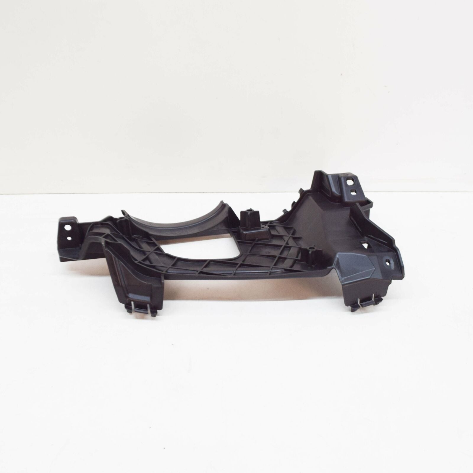 NEW MERCEDES-BENZ E W213 RIGHT EXHAUST TIP BRACKET A2138854001 ORIGINAL