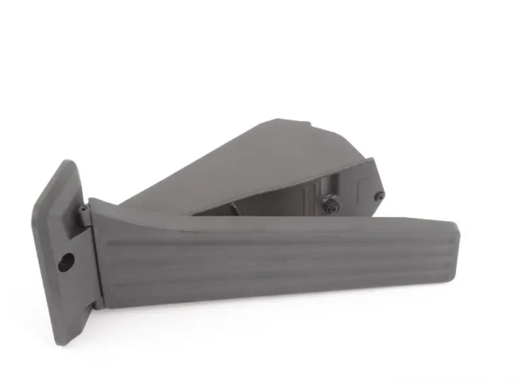 NEW BMW 5 E60 ACCELERATOR PEDAL 35406889822 6889822 ORIGINAL