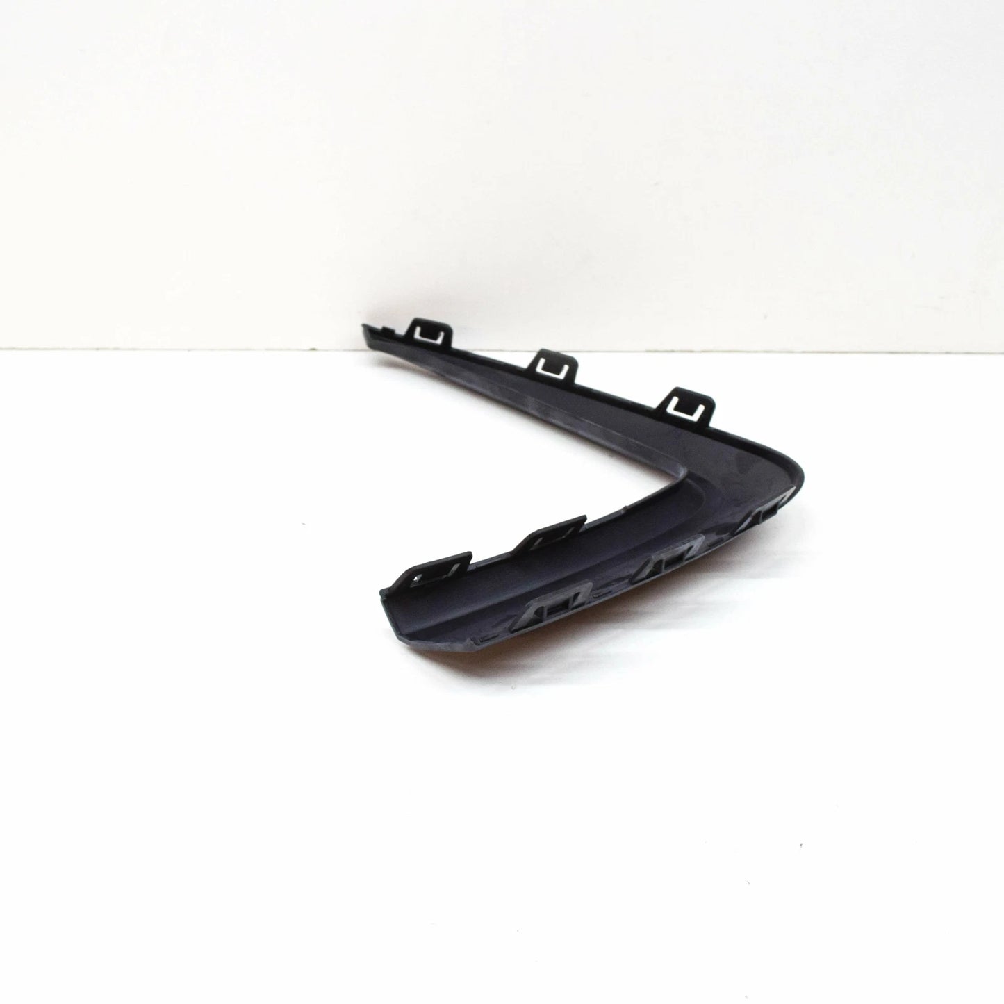 NEW BMW I3 I01 FRONT RIGHT BUMPER COVER TRIM 51117462300 ORIGINAL