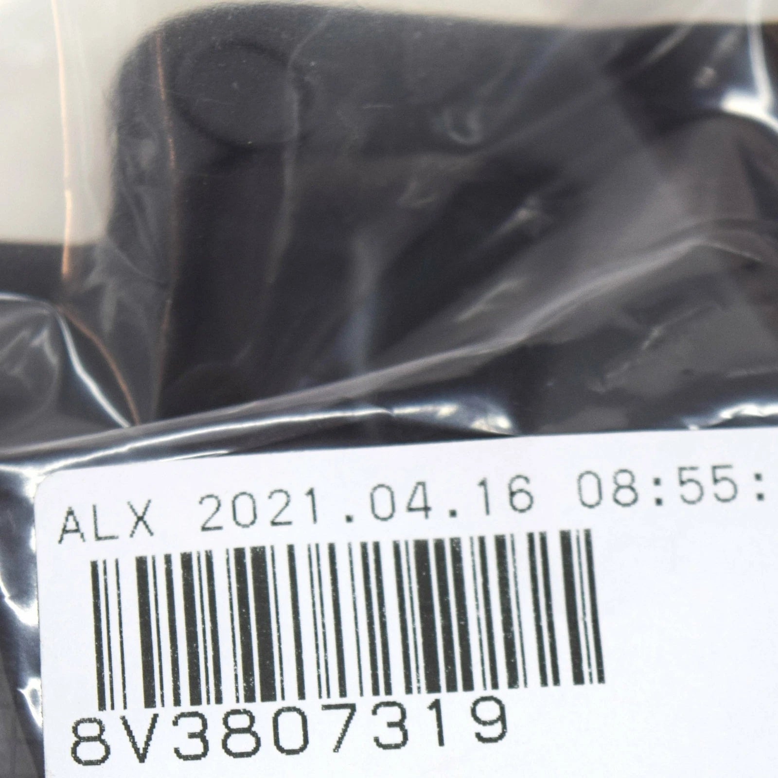 NEW AUDI A3 8V FRONT BUMPER LEFT CLOSING ELEMENT 8V3807319