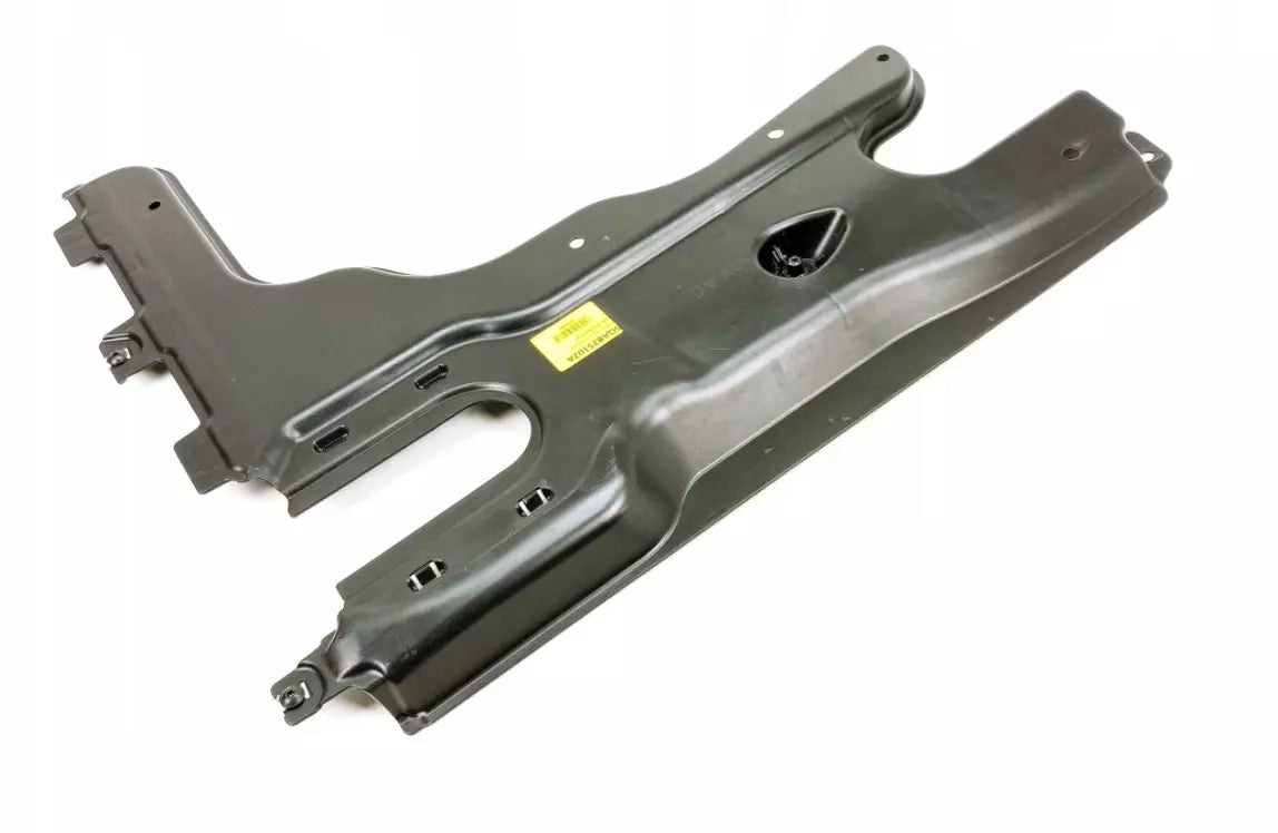 NEW VOLKSWAGEN TOURAN 5T REAR RIGHT UNDERBODY TRIM 5QA825102A ORIGINAL