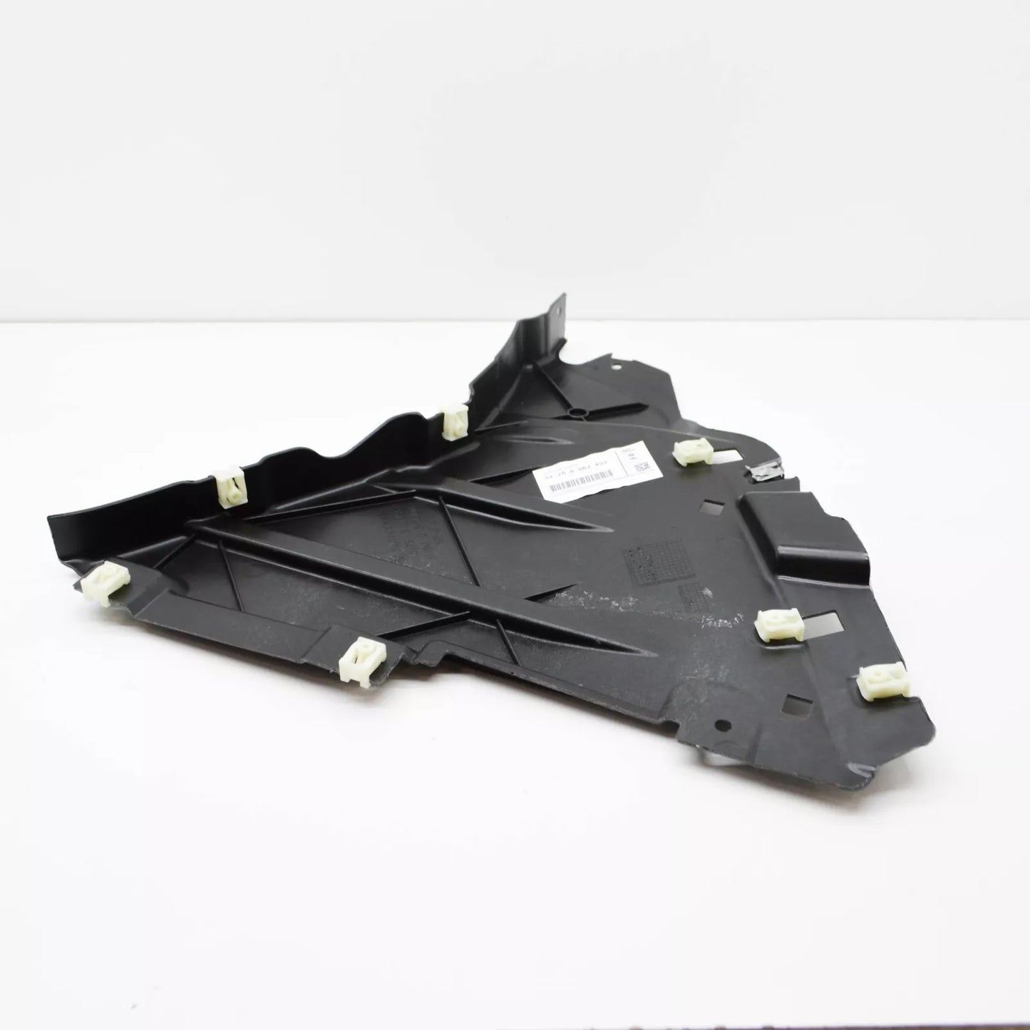 NEW BMW 4 G22 G82 FRONT LEFT LOWER FENDER LINER EXTENSION 51758082493 ORIGINAL