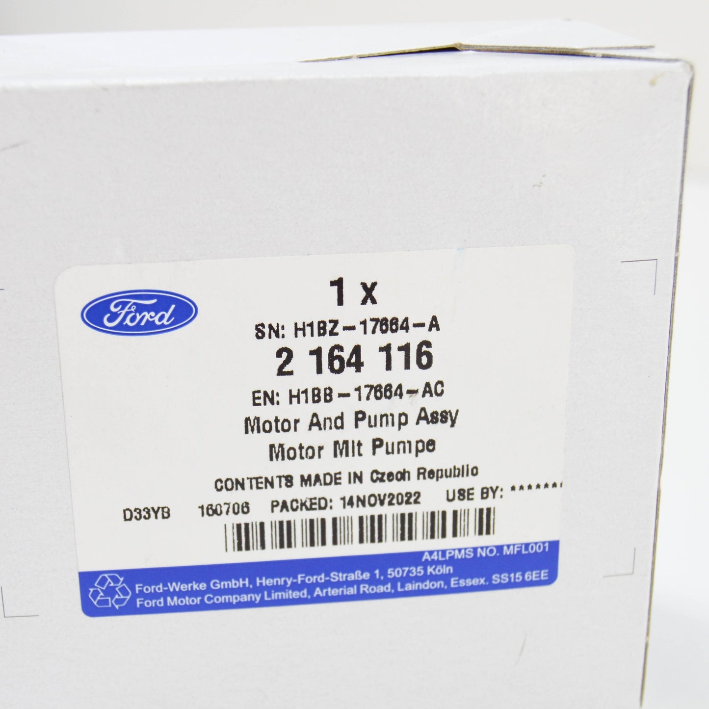 new ford fiesta mk7 windscreen washer tank motor and pump assy 2164116 original
