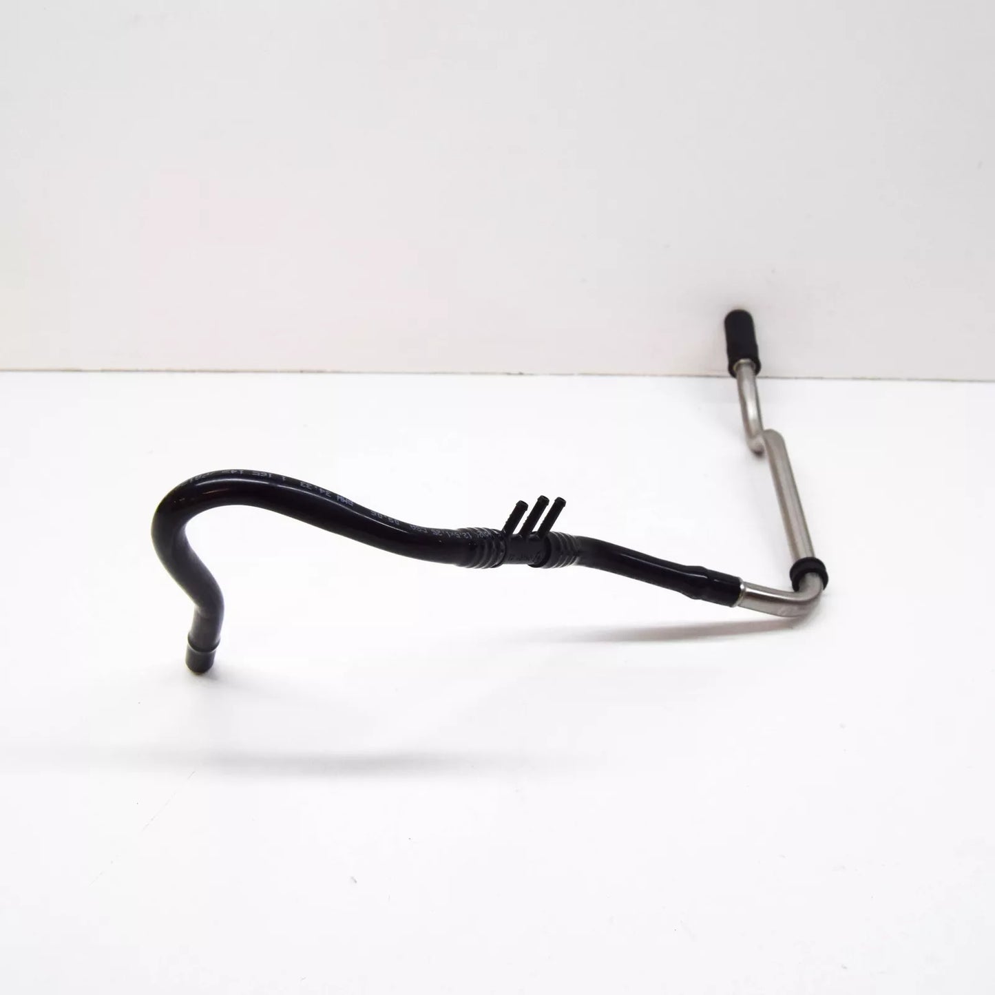 NEW BMW 3 E46 VAACUM PIPE HOSE 34331165149 1165149 ORIGINAL