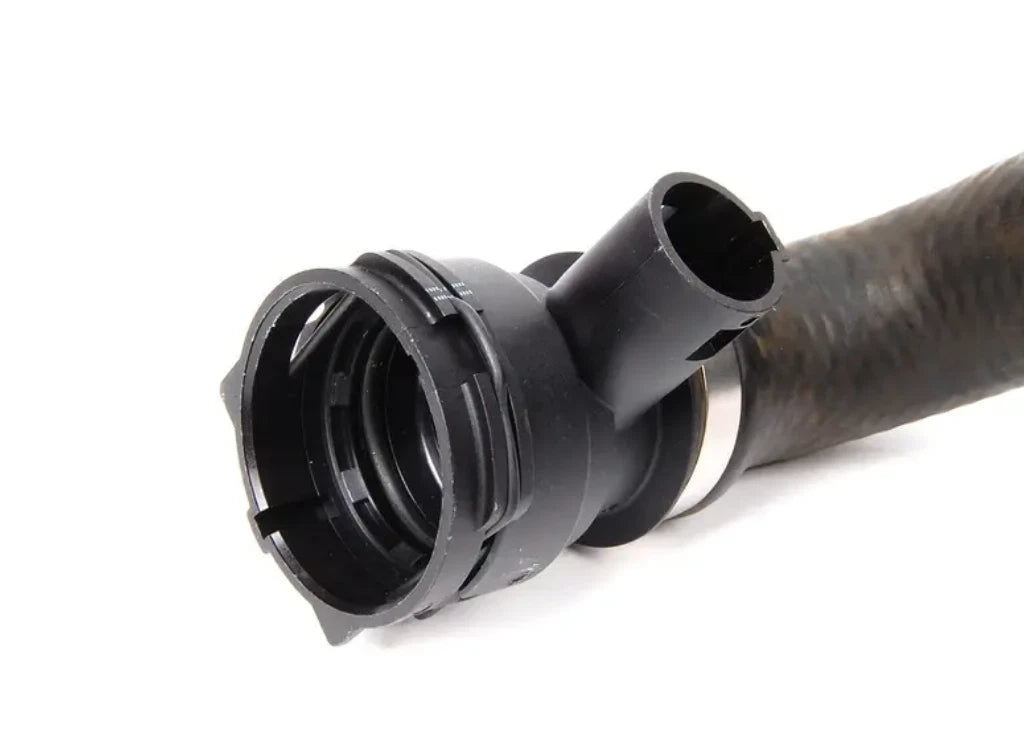 NEW BMW 7 E65, E66, E67 LOWER RADIATOR COOLANT HOSE 17127526616 7526616 ORIGINAL