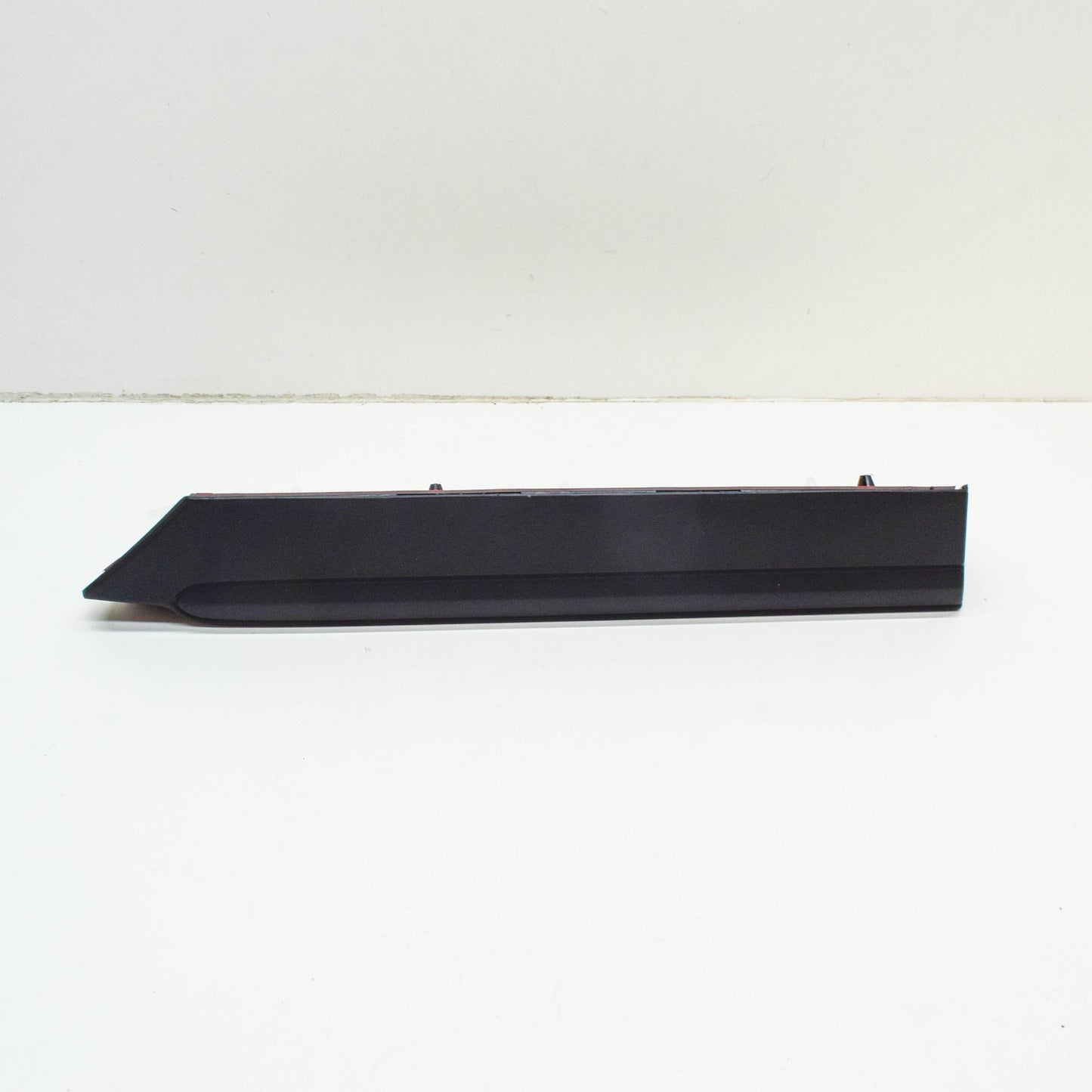 NEW VW BEETLE A5 REAR RIGHT SIDE PROTECTIVE STRIP 5C5854932M9B9 ORIGINAL