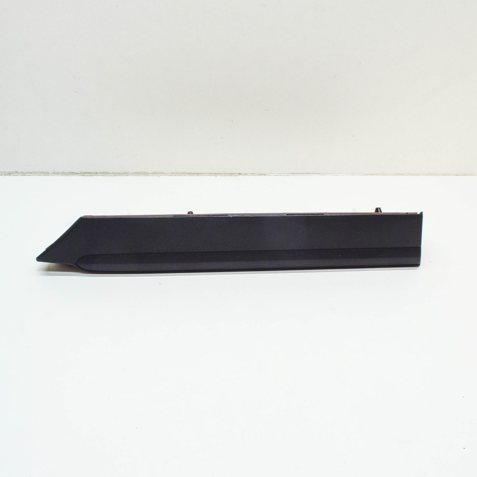 NEW VW BEETLE A5 REAR RIGHT SIDE PROTECTIVE STRIP 5C5854932M9B9 ORIGINAL