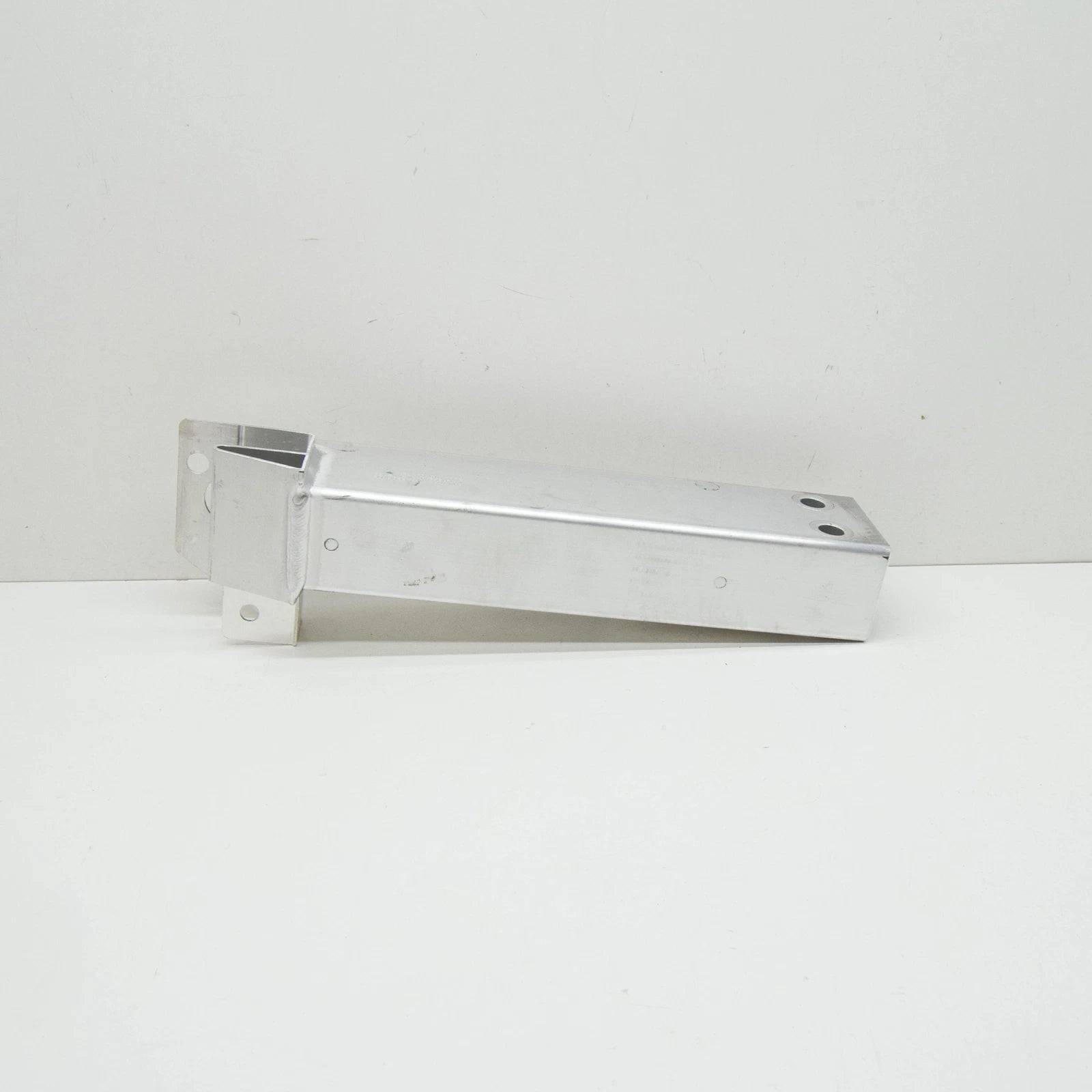 NEW BMW I8 I12 RIGHT SIDE CRASH ABSORBER 51117336206 ORIGINAL