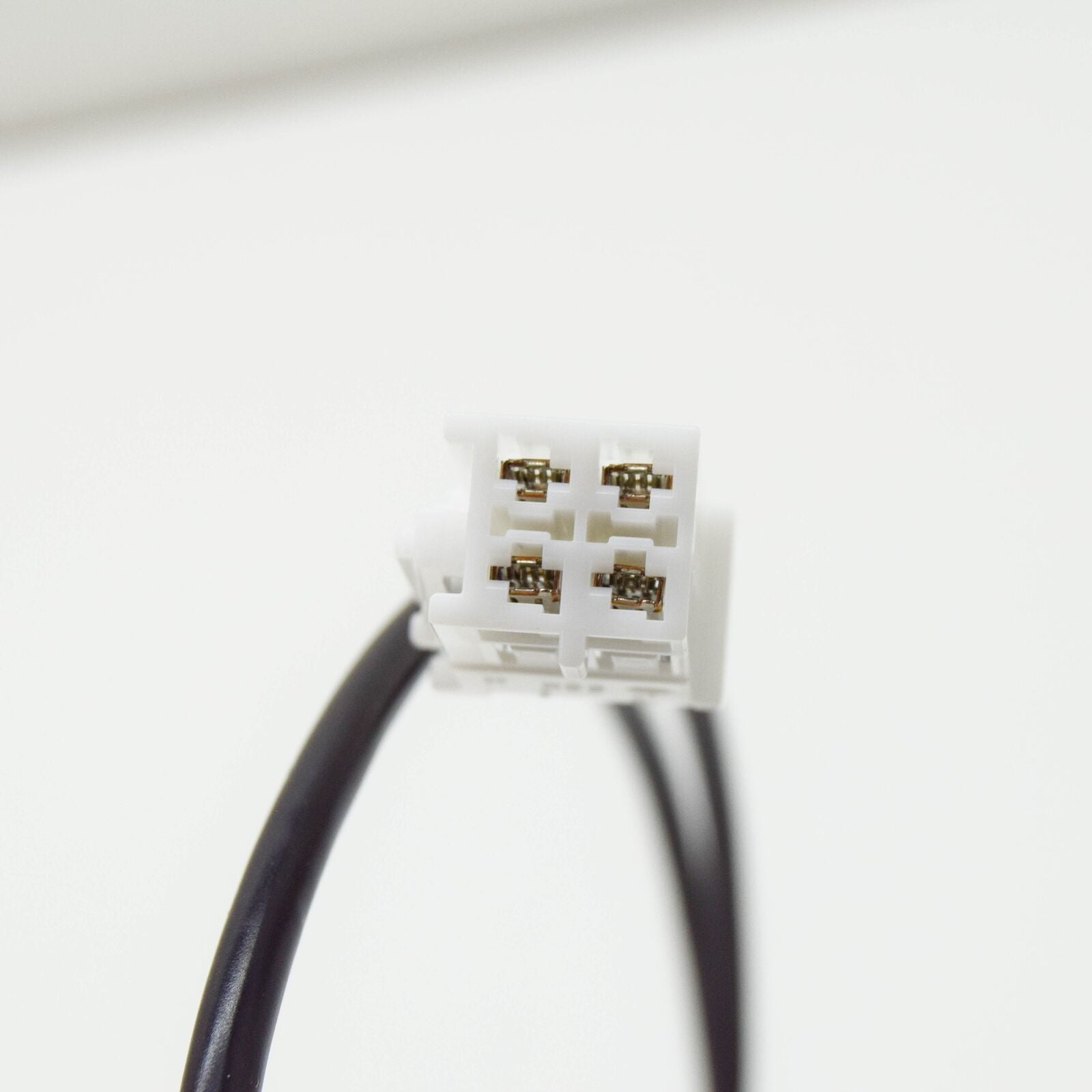 NEW MERCEDES-BENZ C W203 AUX INPUT WIRING HARNESS A2034401808 A203440180864