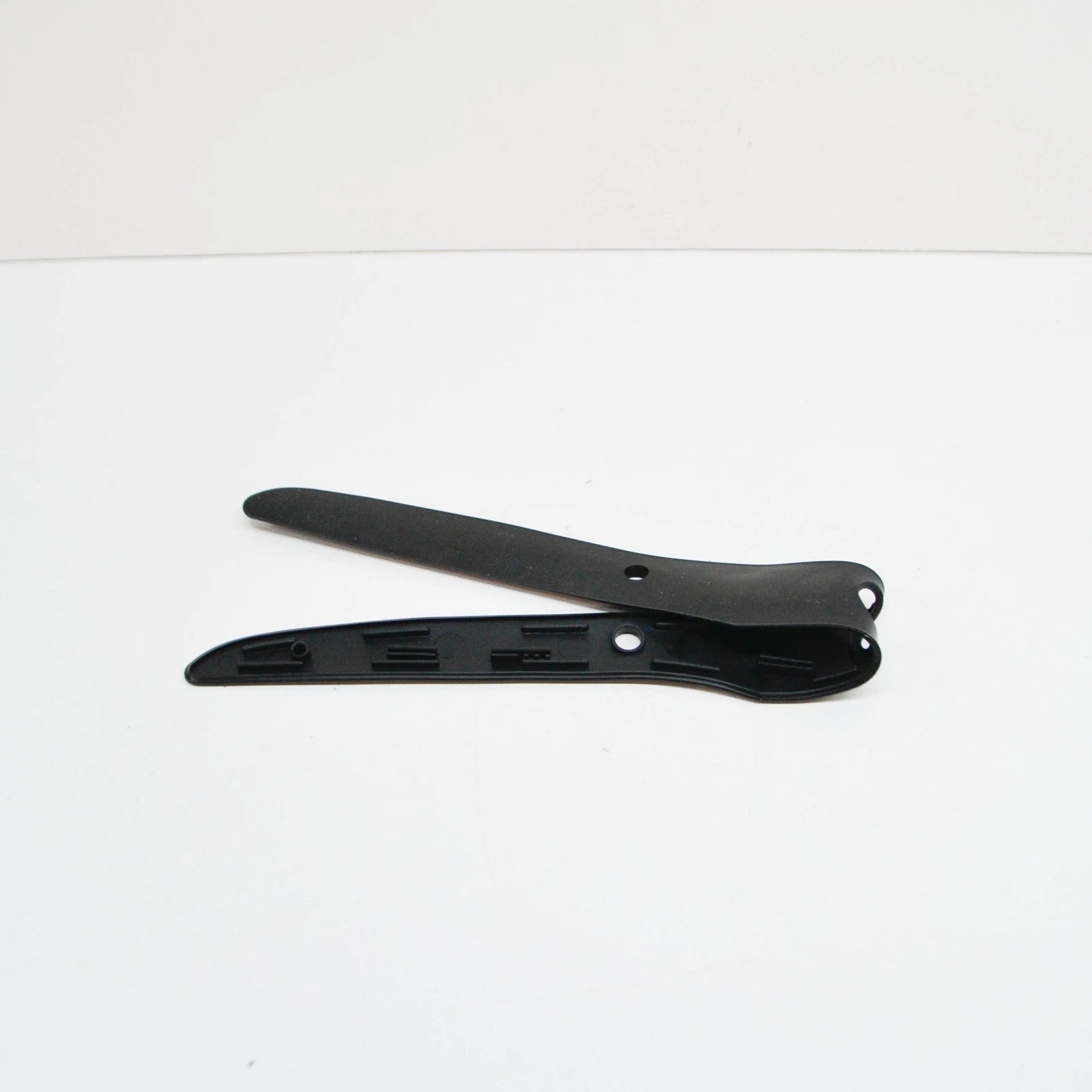 NEW BMW Z3 COUPE E36 TRUNK LID GRIP GASKET 51227026400 7026400 ORIGINAL