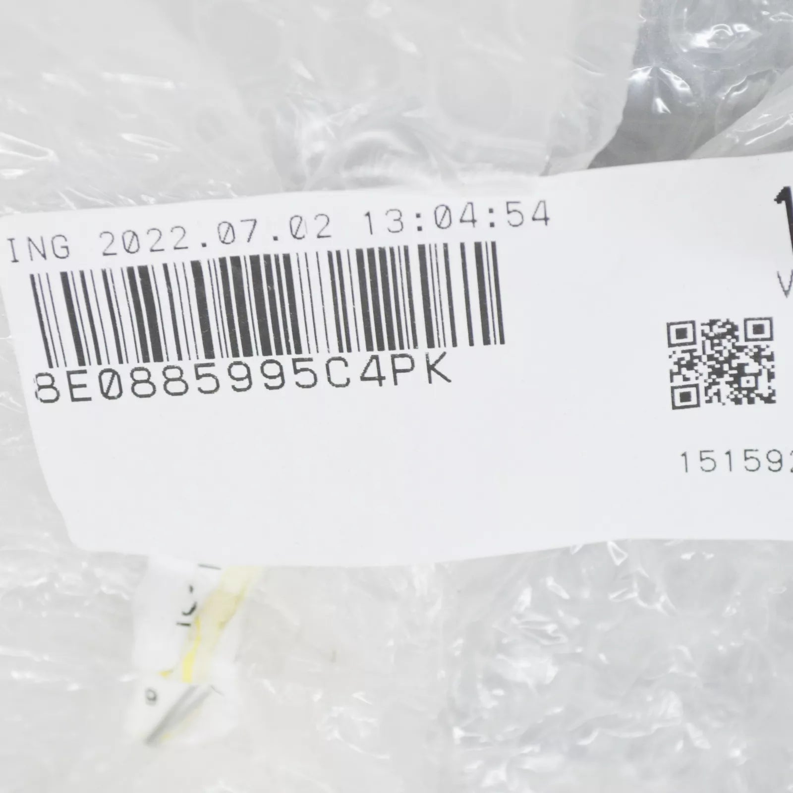 NEW AUDI A6 AVANT C6 REAR SEAT ARMREST CUP HOLDER 8E0885995C4PK ORIGINAL