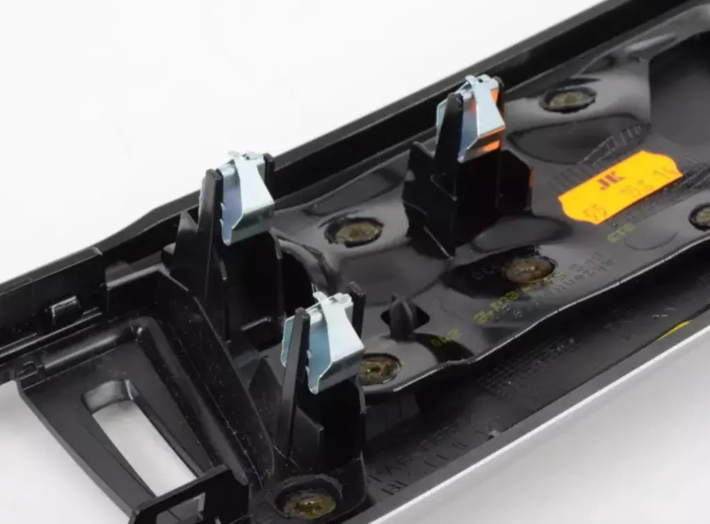 NEW BMW 3 F30, F80 RIGHT DASHBOARD TRIM 9231217 51459231217 ORIGINAL