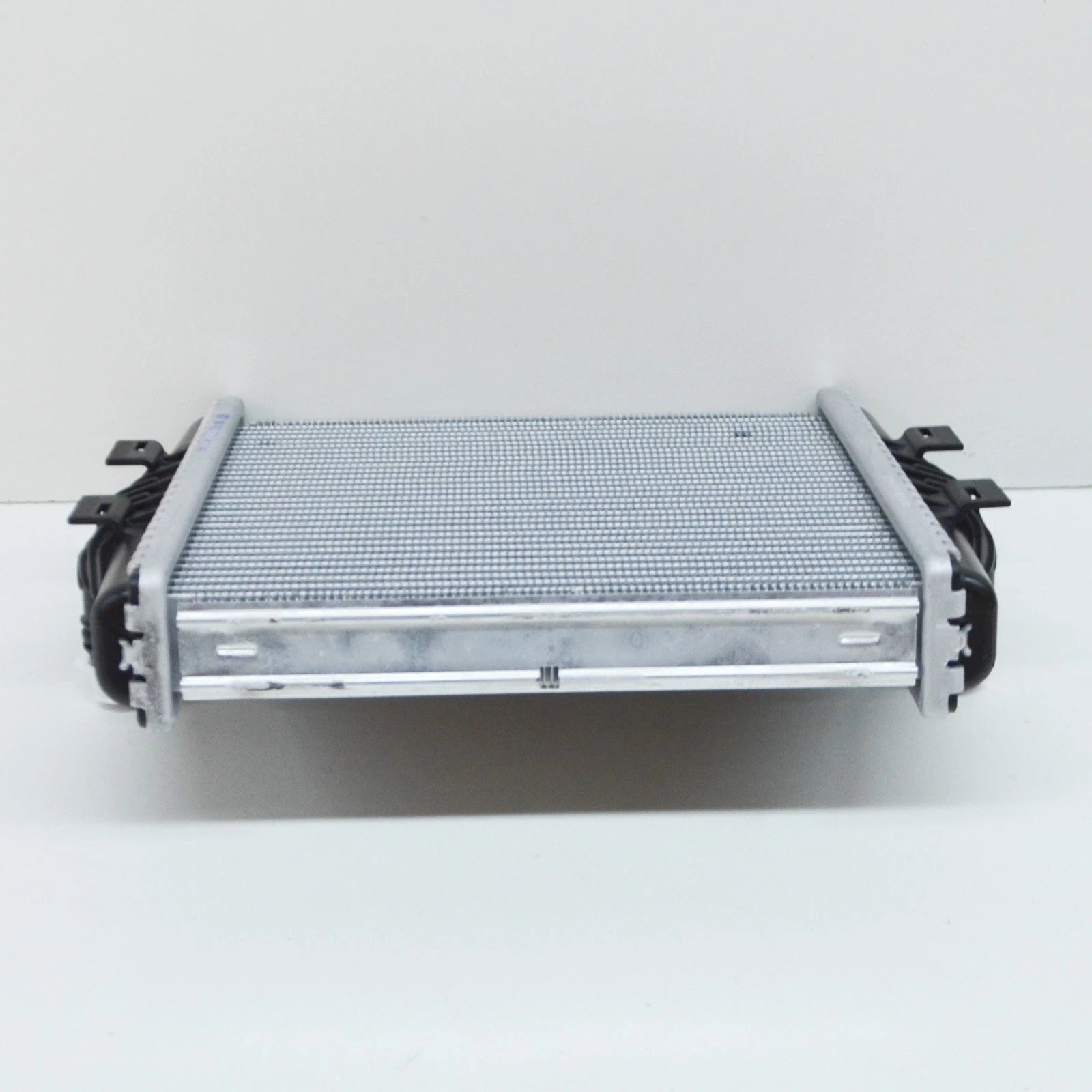 NEW BMW 2 COUPE F22 AUXILIARY COOLING RADIATOR 17118625447 8625447 ORIGINAL