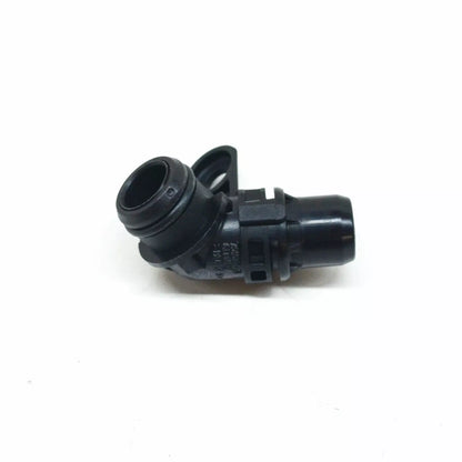 NEW BMW 1 CABRIO E88 RADIATOR HOSE CONNECTOR 17117548104 ORIGINAL