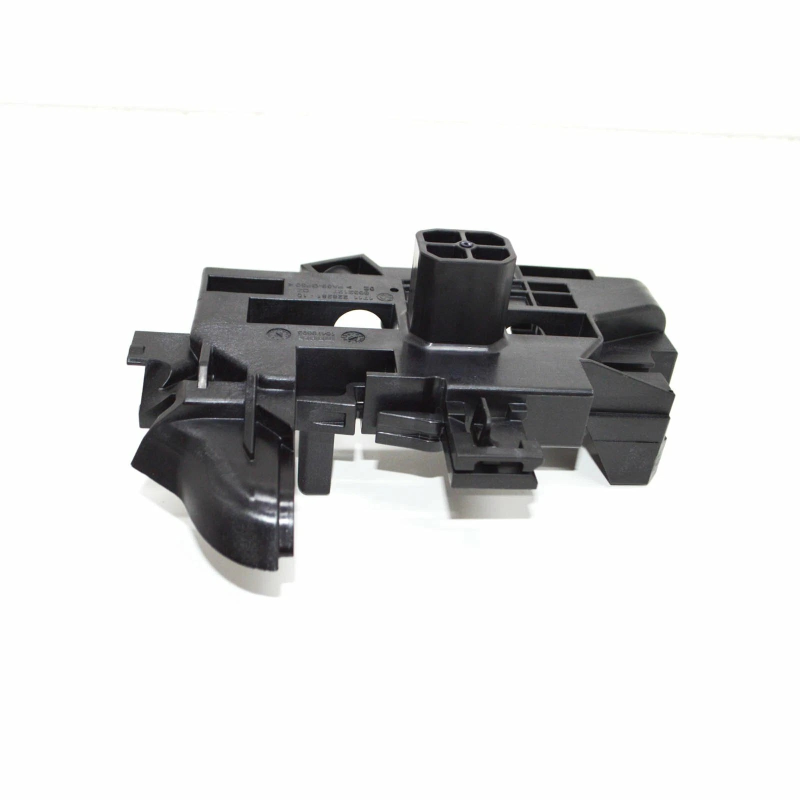 NEW BMW 7 G11 G12 LOWER LEFT RADIATOR MODULE MOUNT BRACKET 17118632127 ORIGINAL