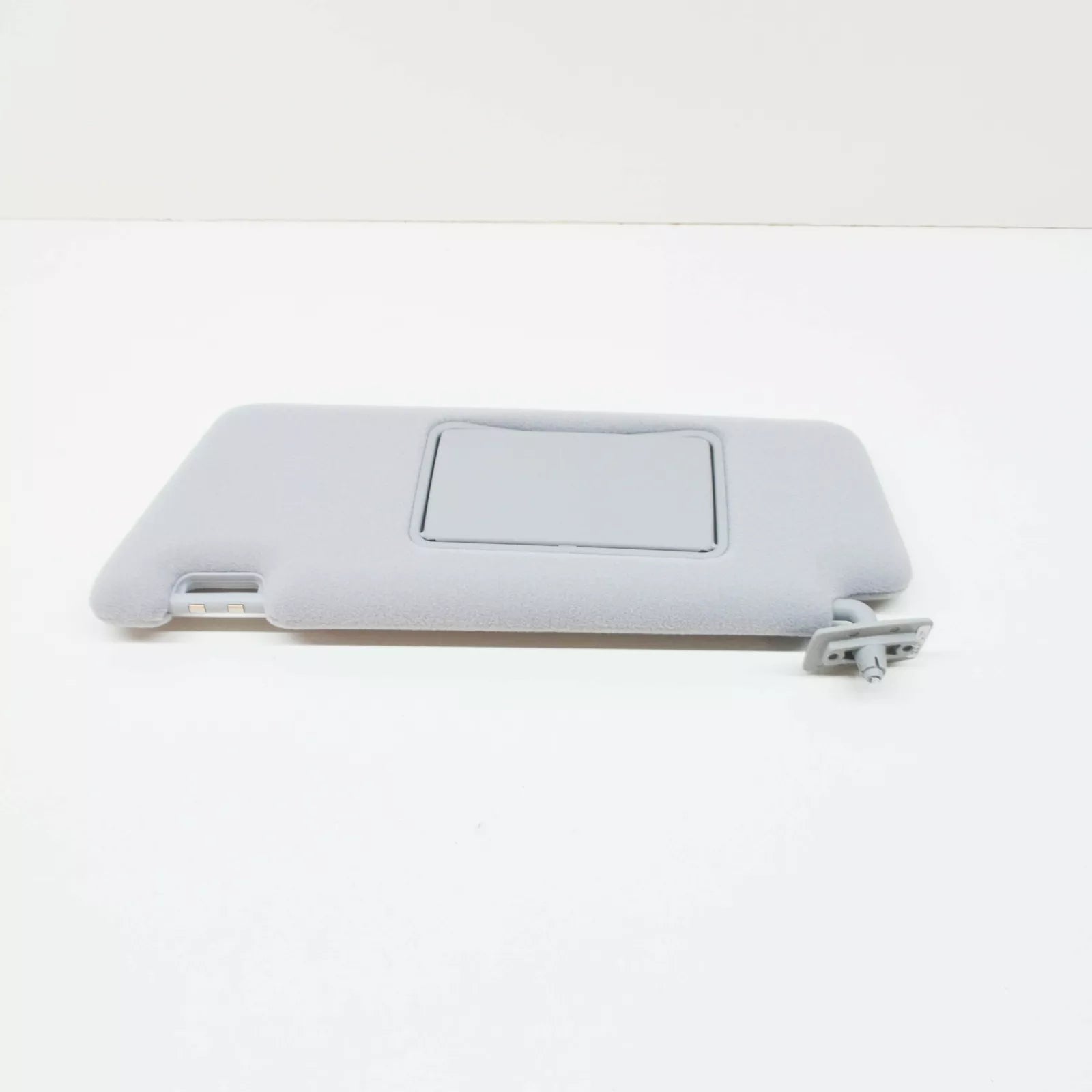 NEW MERCEDES-BENZ E W210 LEFT SUN VISOR A21081023107D84