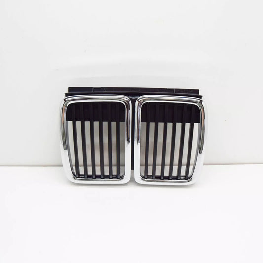 NEW BMW 3 E30 FRONT BUMPER CENTER GRILLE 51131884350 ORIGINAL