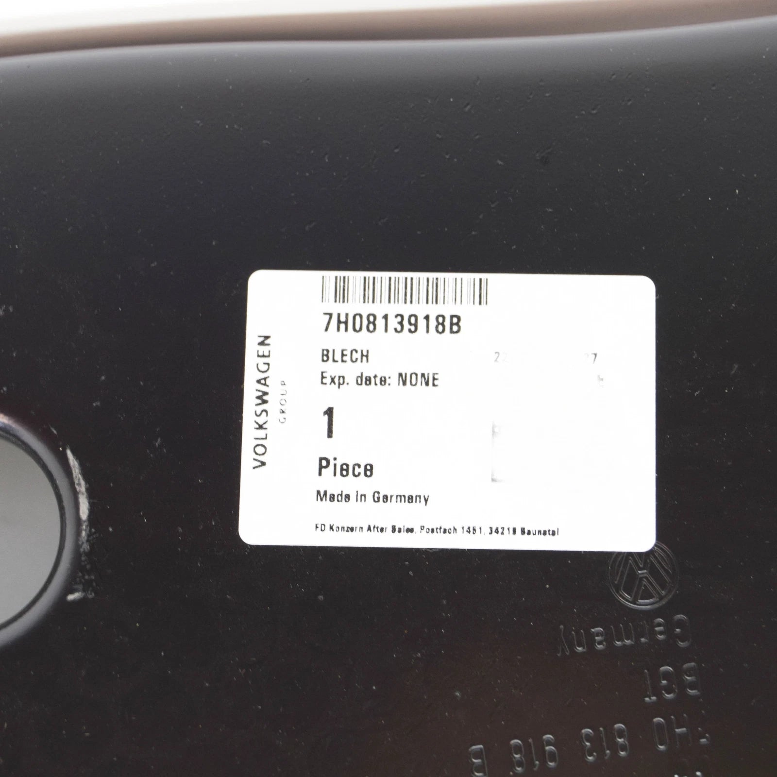 NEW VW TRANSPORTER T5 REAR PANEL RIGHT LOWER JUNCTION PLATE 7H0813918B ORIGINAL