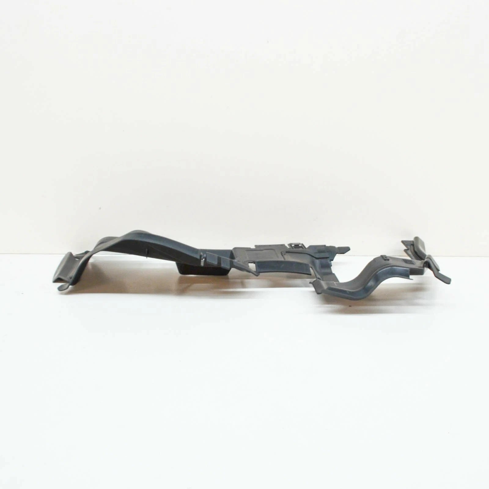 NEW AUDI Q5 FY FRONT LEFT RADIATOR SUPPORT AIR GUIDE 80A121283K