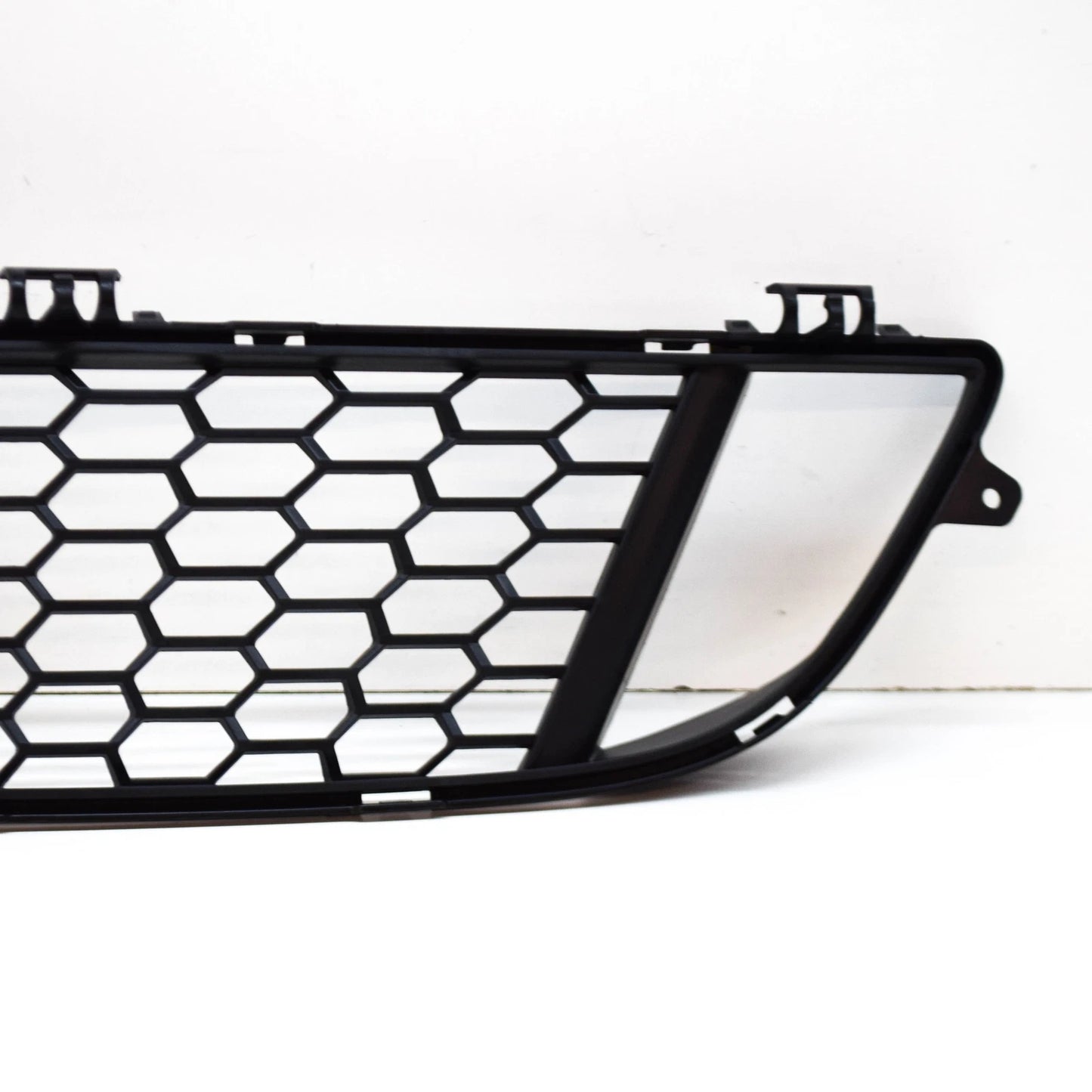 NEW BMW 2 F22 FRONT M SPORT BUMPER LOWER CENTER GRILLE 51118055434 2015 ORIGINAL
