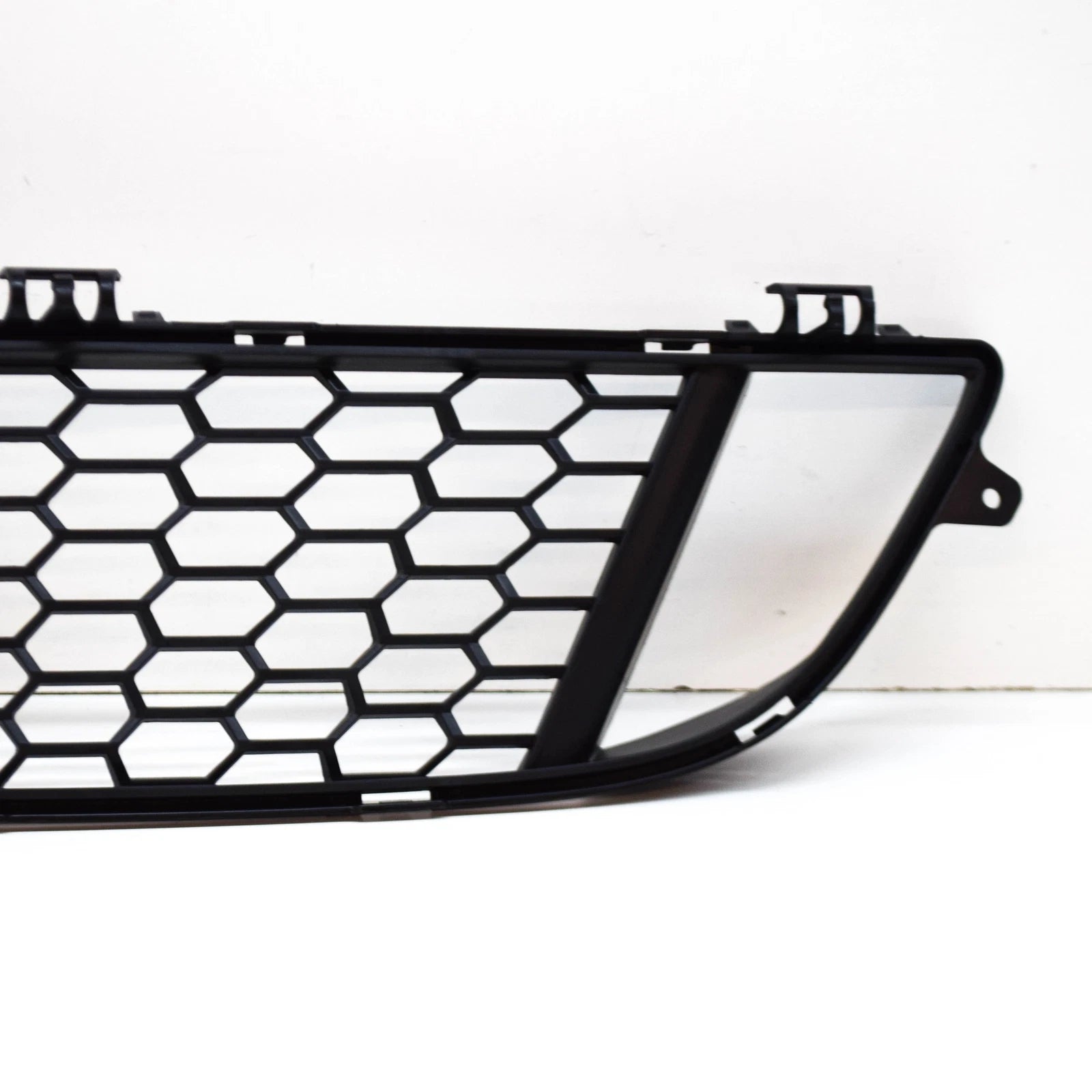 NEW BMW 2 F22 FRONT M SPORT BUMPER LOWER CENTER GRILLE 51118055434 2015 ORIGINAL
