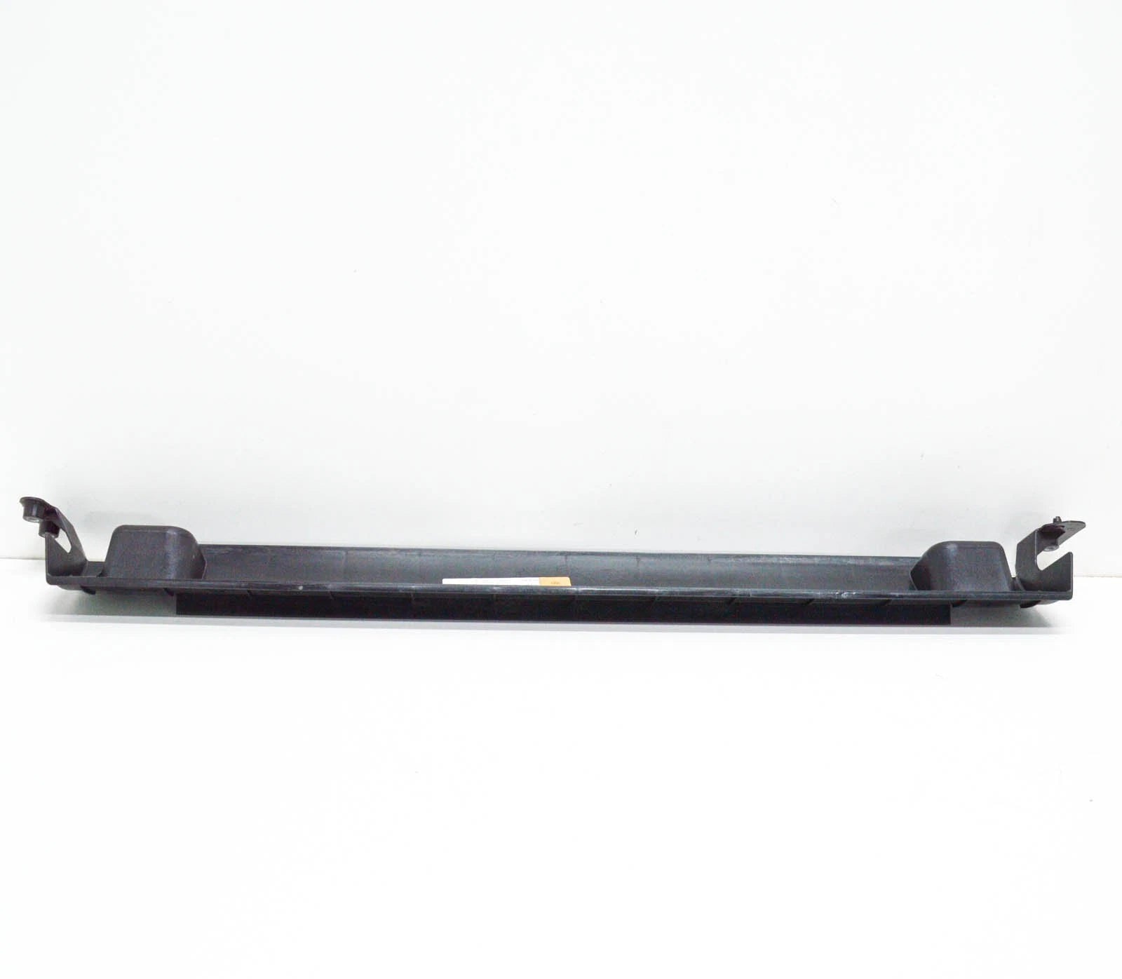 NEW BMW E90 E90 E92 E92 E93 E93 OIL COOLER AIR DUCT 8040950 51718040950 ORIGINAL