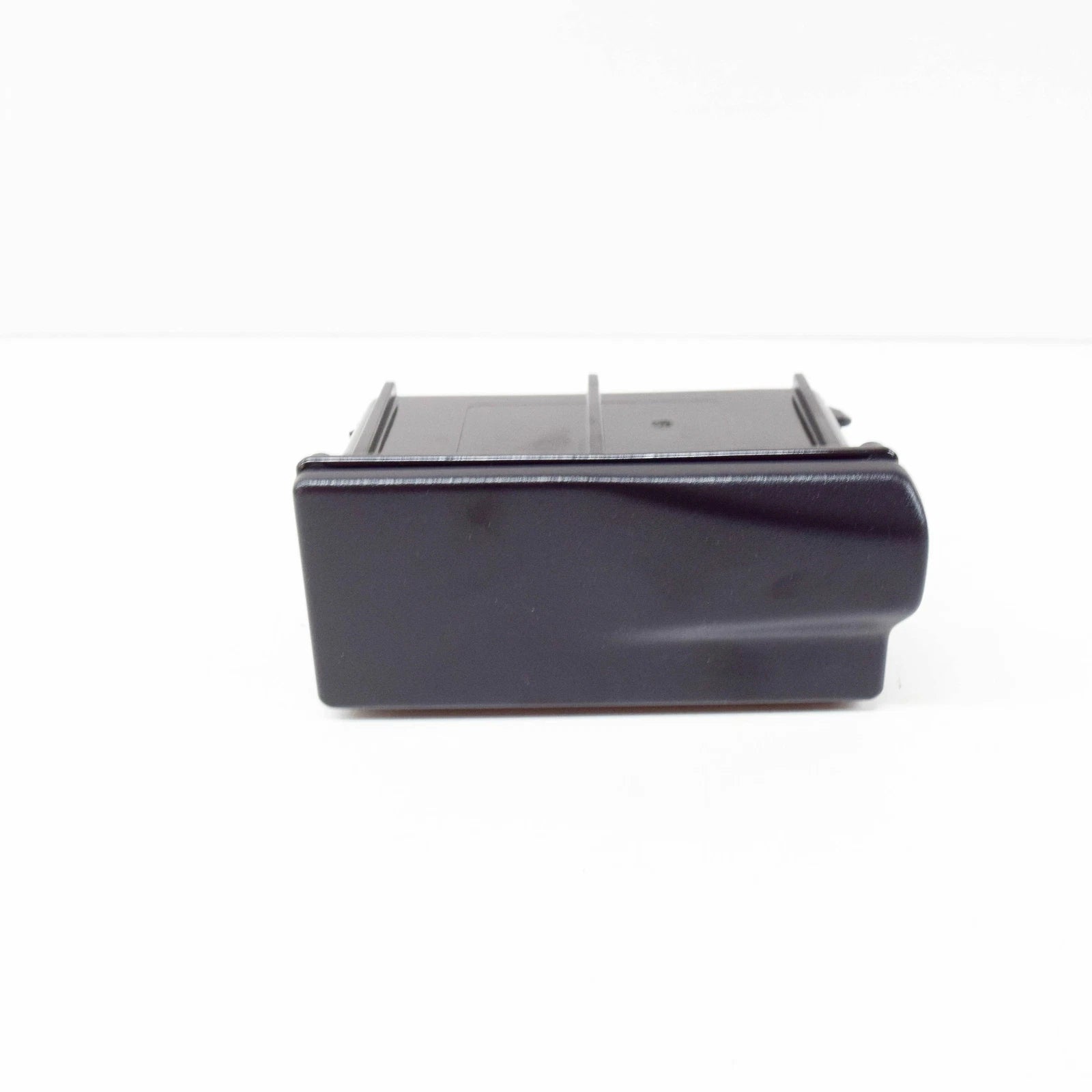 NEW MERCEDES-BENZ GLE W166 ASHTRAY INSERT A1668100330 ORIGINAL