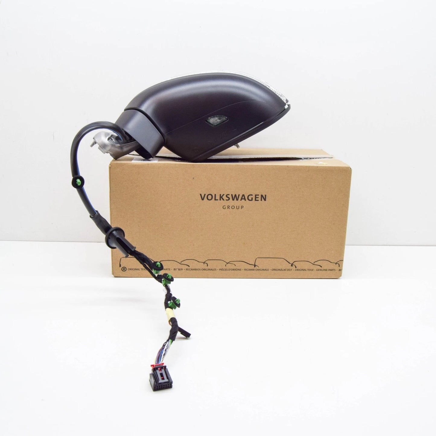 NEW VW PASSAT B8 3G FRONT LEFT SIDE WING MIRROR LHD 3G1857507FQ9B9 ORIGINAL