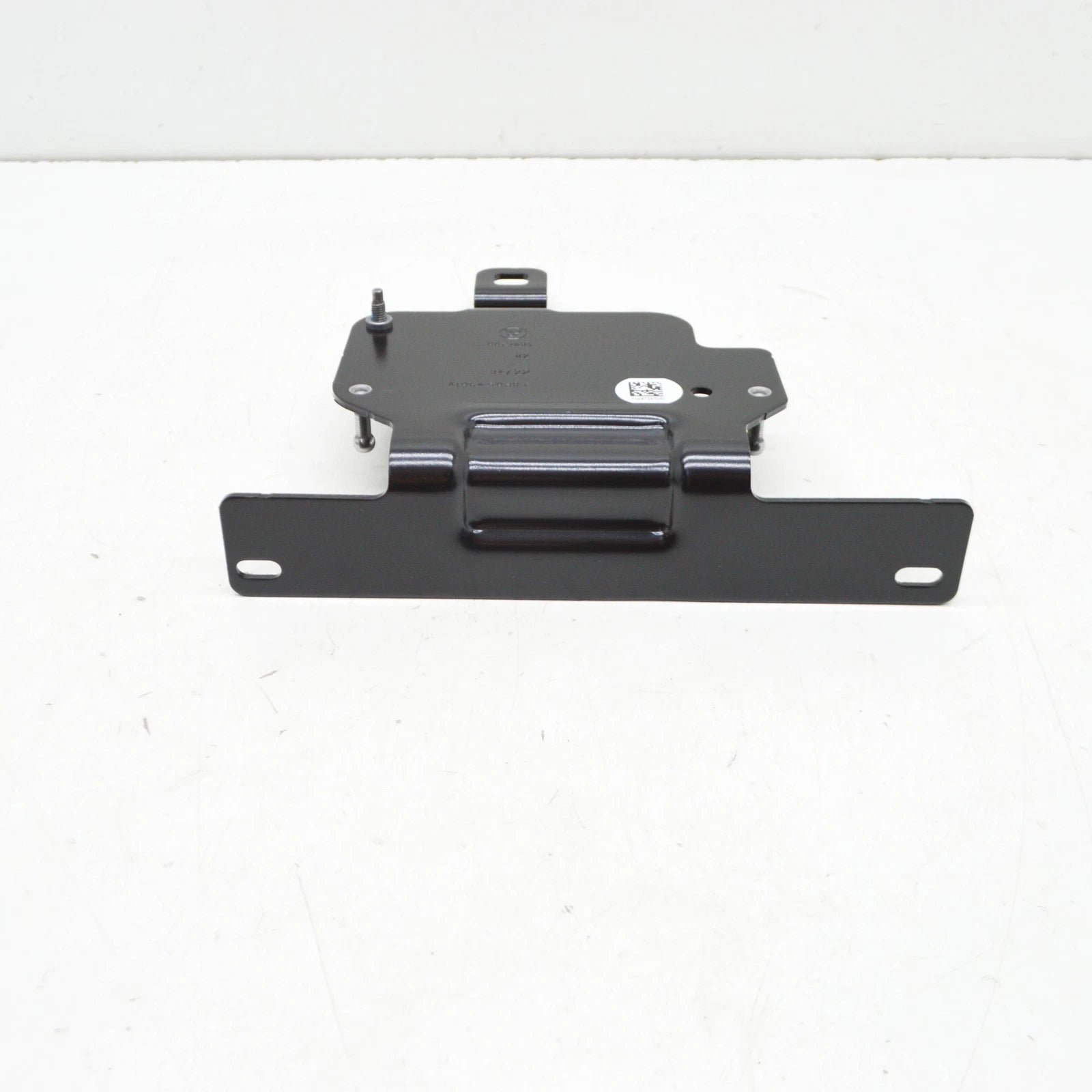 NEW BMW 5 G30 FRONT RADAR SENSOR BRACKET 66316873401 ORIGINAL