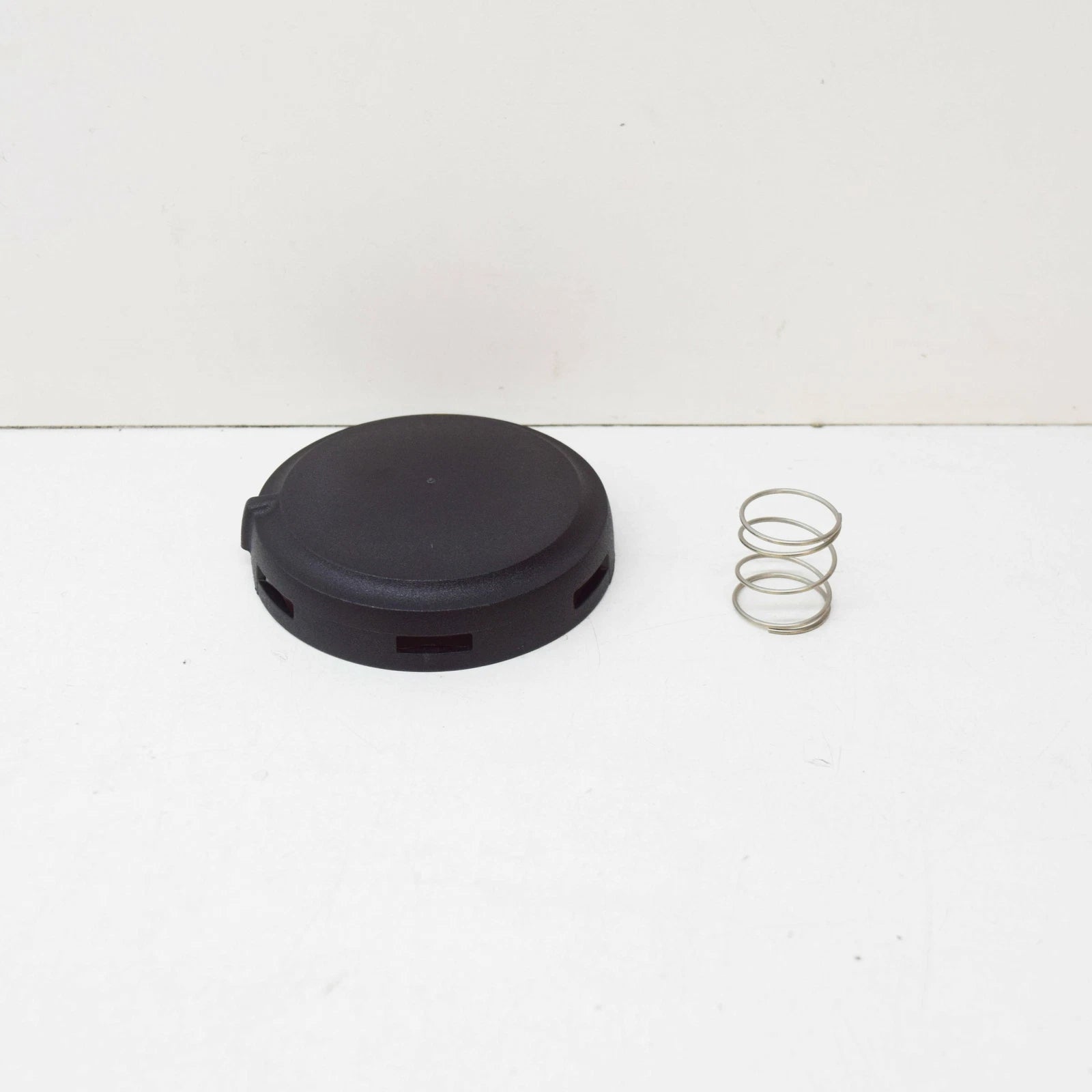 NEW AUDI RS Q3 8U CYLINDER HEAD COVER REPAIR SET 07K198469