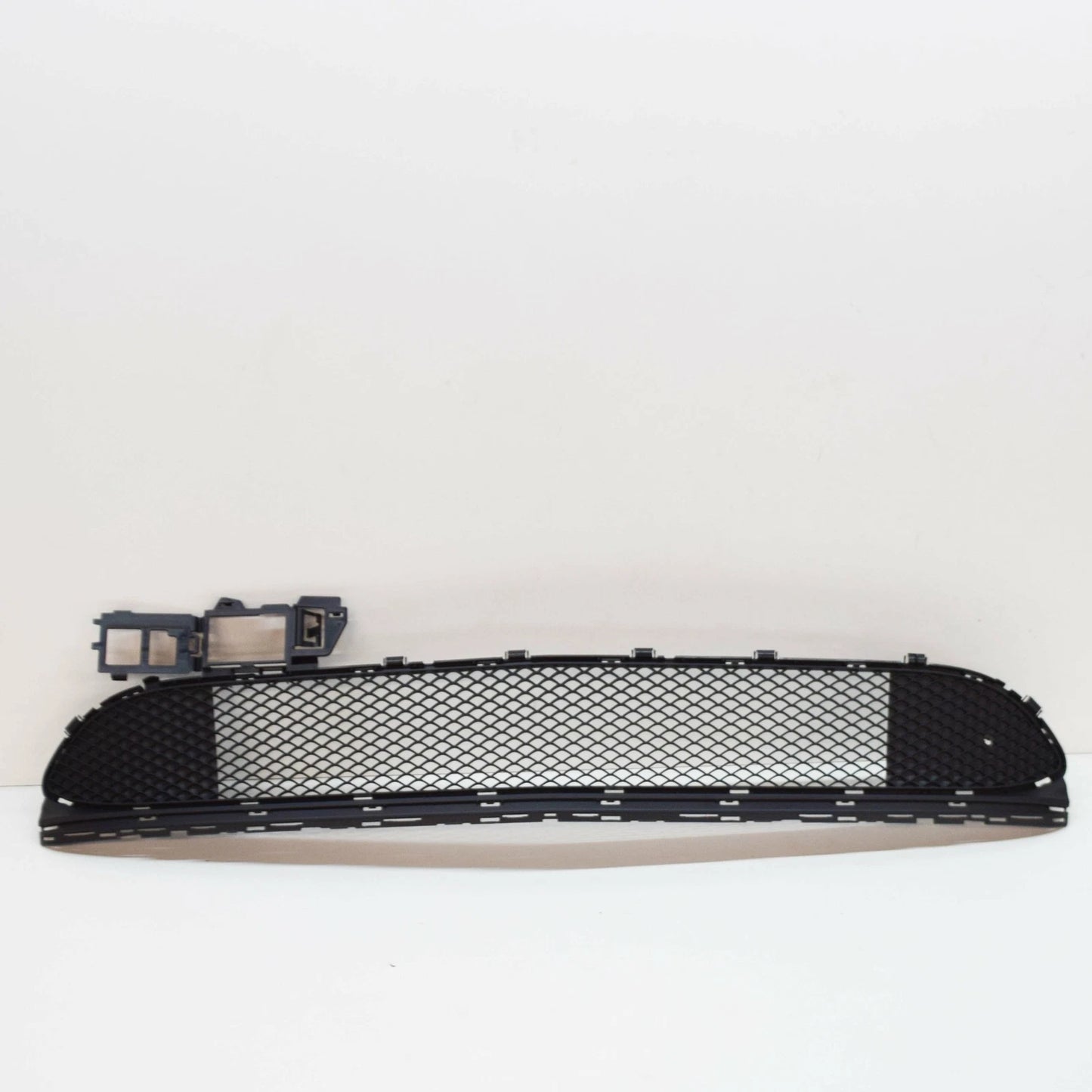 NEW MERCEDES-BENZ CLA COUPE C117 FRONT BUMPER LOWER GRILLE A1178851400 ORIGINAL