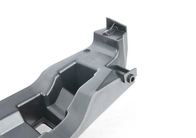 NEW VOLKSWAGEN JETTA A7 REAR RIGHT BUMPER GUIDE PIECE 17A807376 ORIGINAL