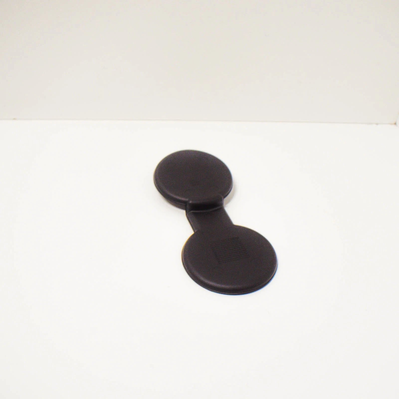 NEW VOLKSWAGEN PASSAT B7 TITAN BLACK INSERT FOR CUP HOLDER 56186330182V ORIGINAL