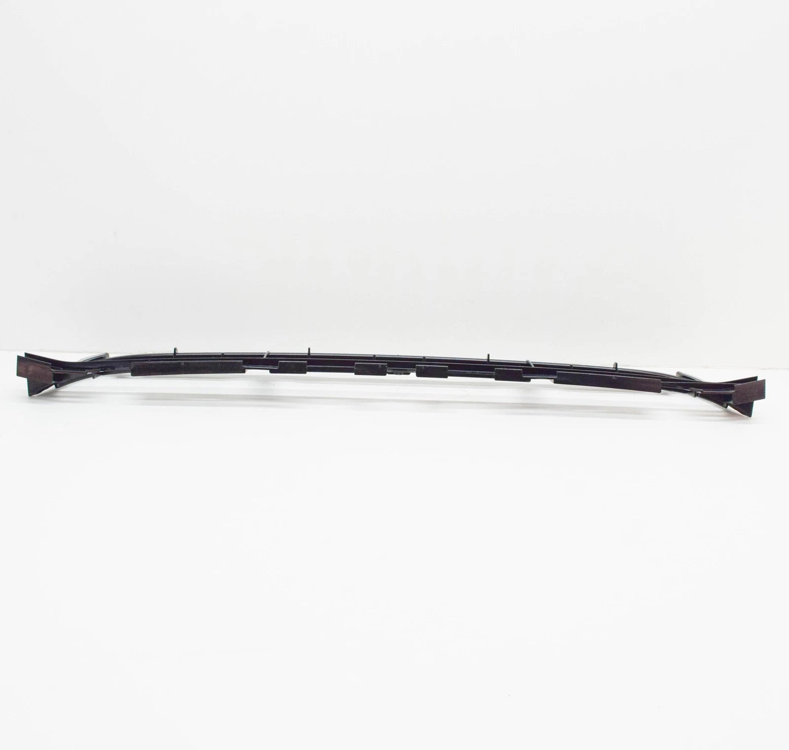 NEW AUDI A4 B8 FRONT BUMPER LOWER CENTRE GRILLE 8K0807647B ORIGINAL